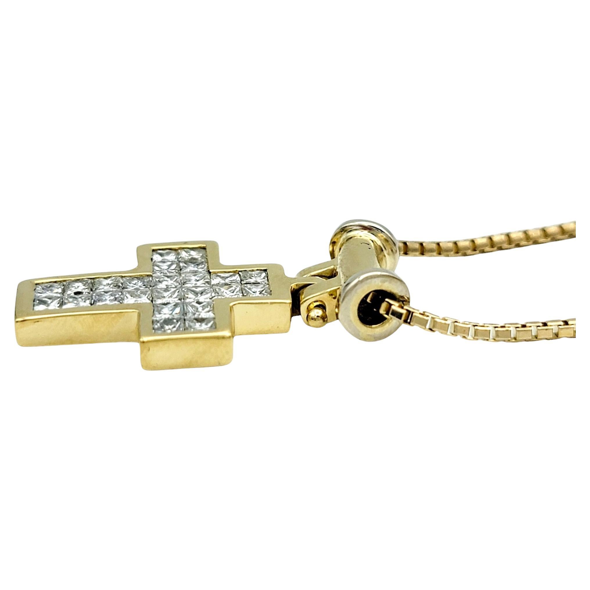 Invisible Set Princess Cut Diamond Cross Pendant Necklace in Yellow Gold In Good Condition For Sale In Scottsdale, AZ