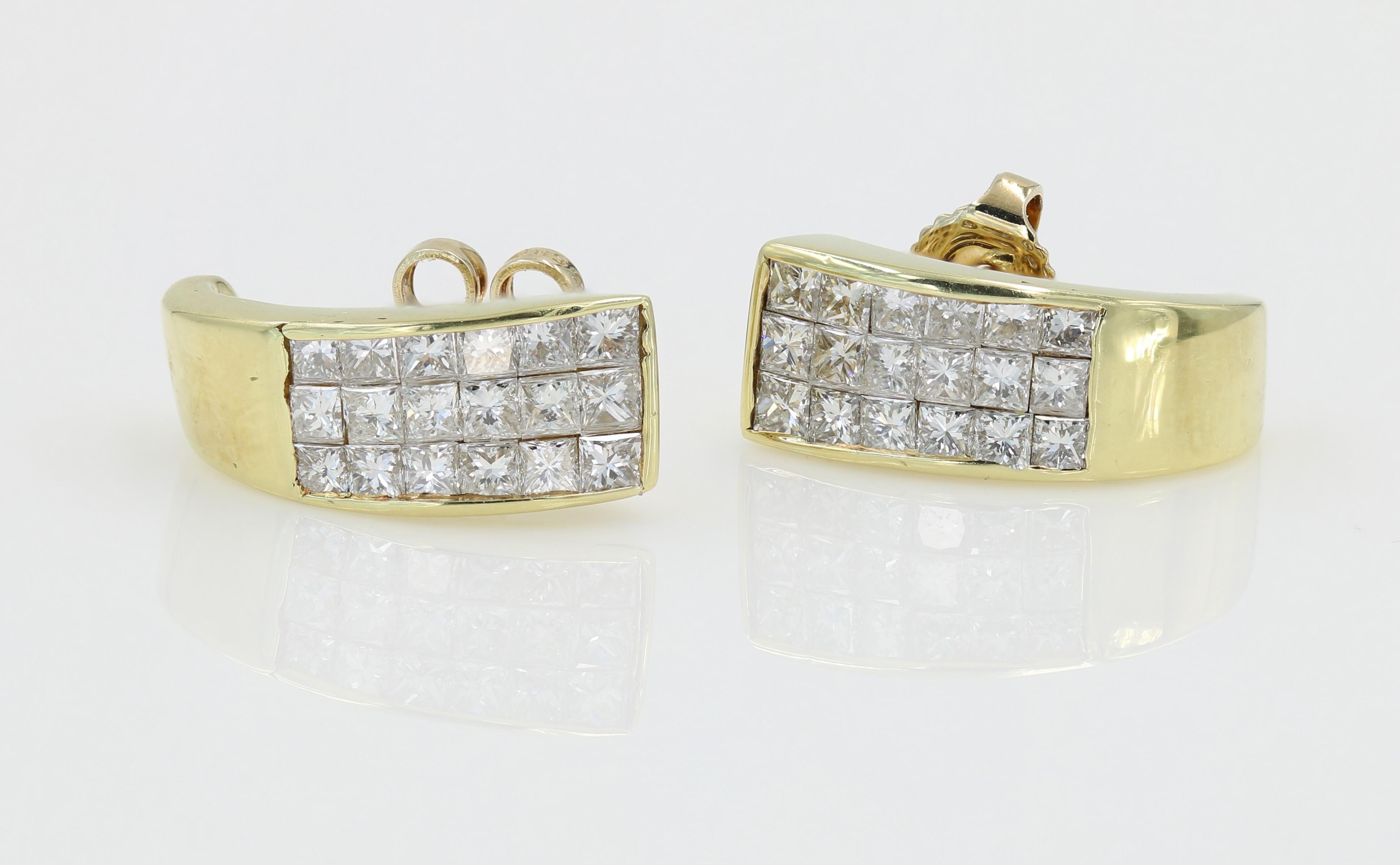 Women's Invisible Set Princess Cut Diamond Earrings in 18 Karat Yellow Gold For Sale