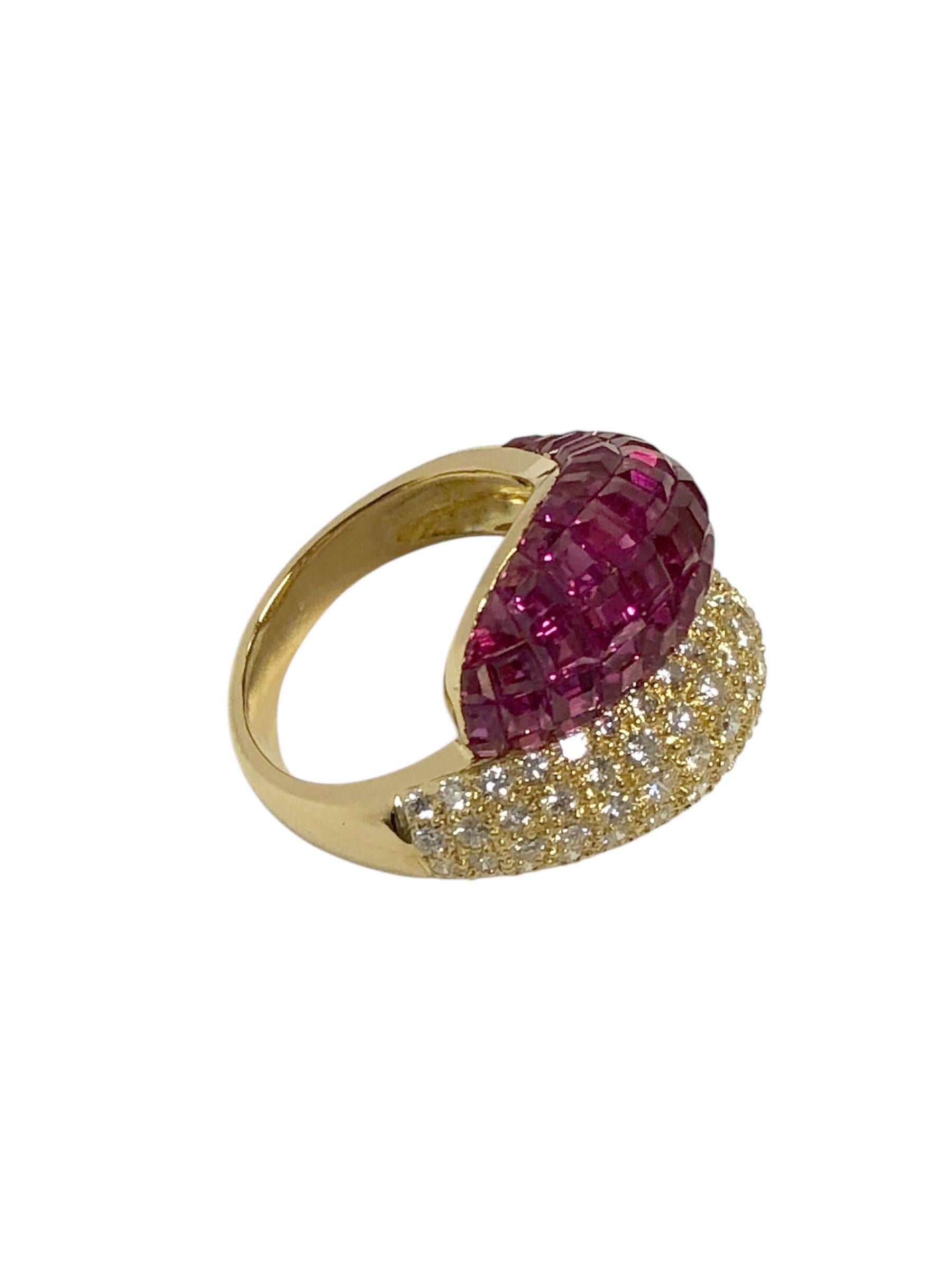 Invisible set Yellow Gold Ruby and Diamond Bypass Bombay Ring In Excellent Condition For Sale In Chicago, IL