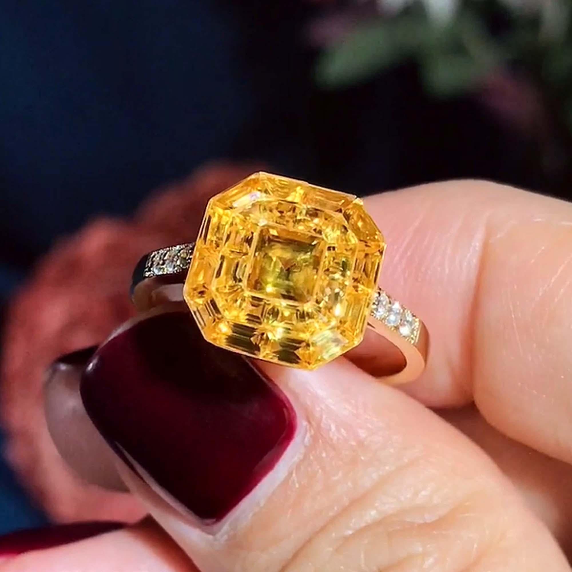 Bague en or jaune 14 carats sertie de saphirs jaunes et de diamants Art déco en vente 8
