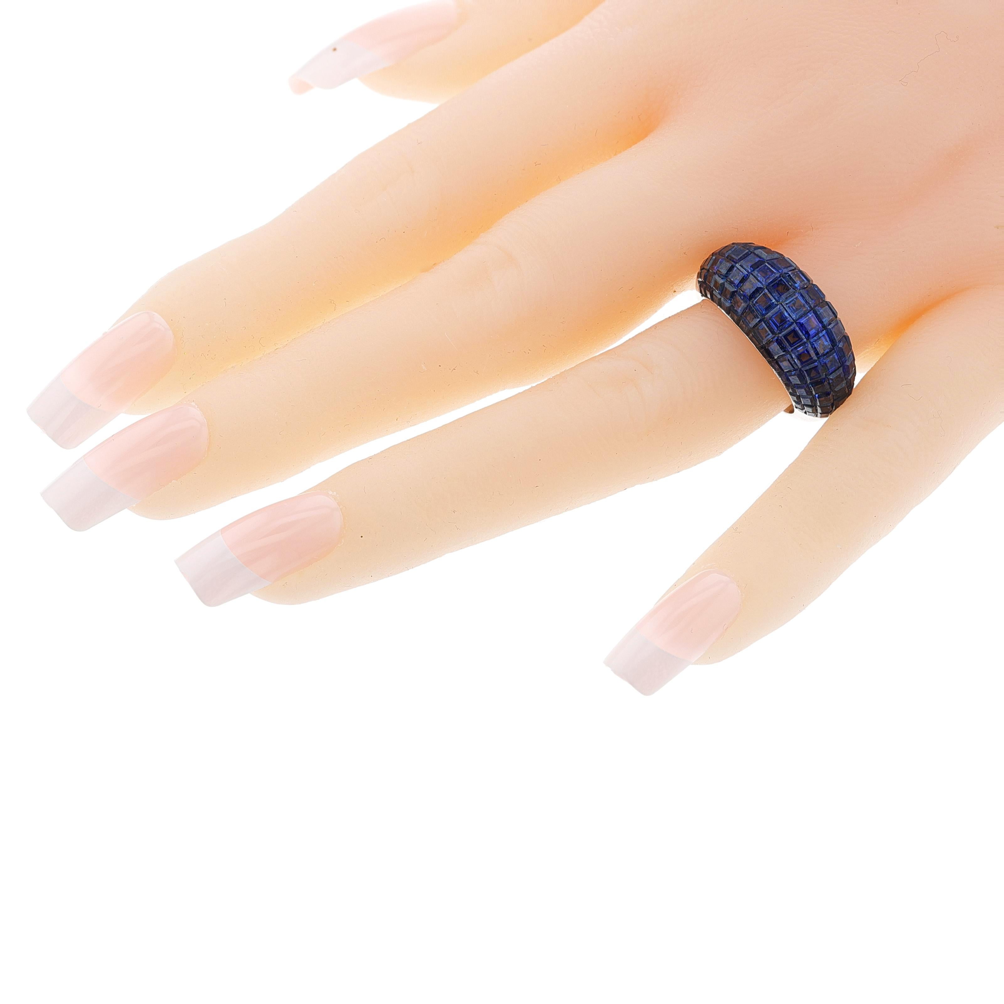 Invisibly Set Natural Sapphire Ring, 18k For Sale 1
