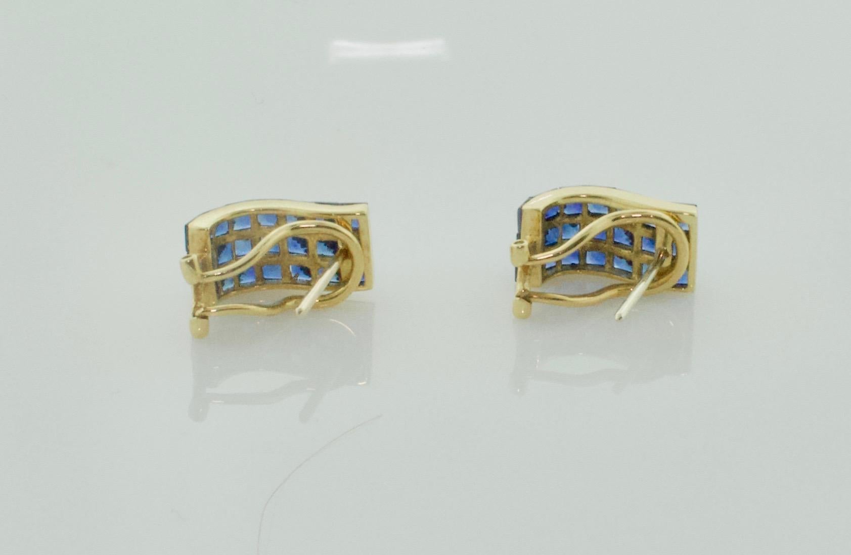 Women's or Men's Invisibly Set Sapphire Earrings in 18k Yellow Gold For Sale
