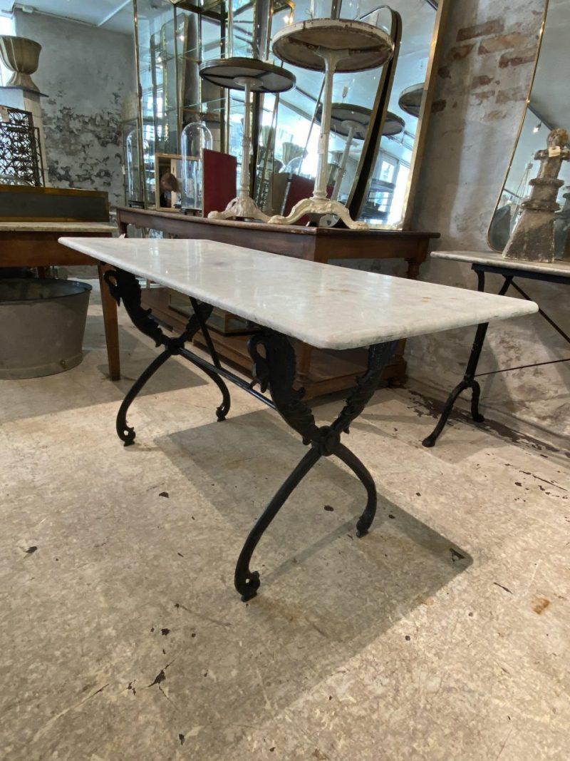 Inviting Antique Marble Console / Outdoor Table In Good Condition For Sale In Copenhagen K, DK