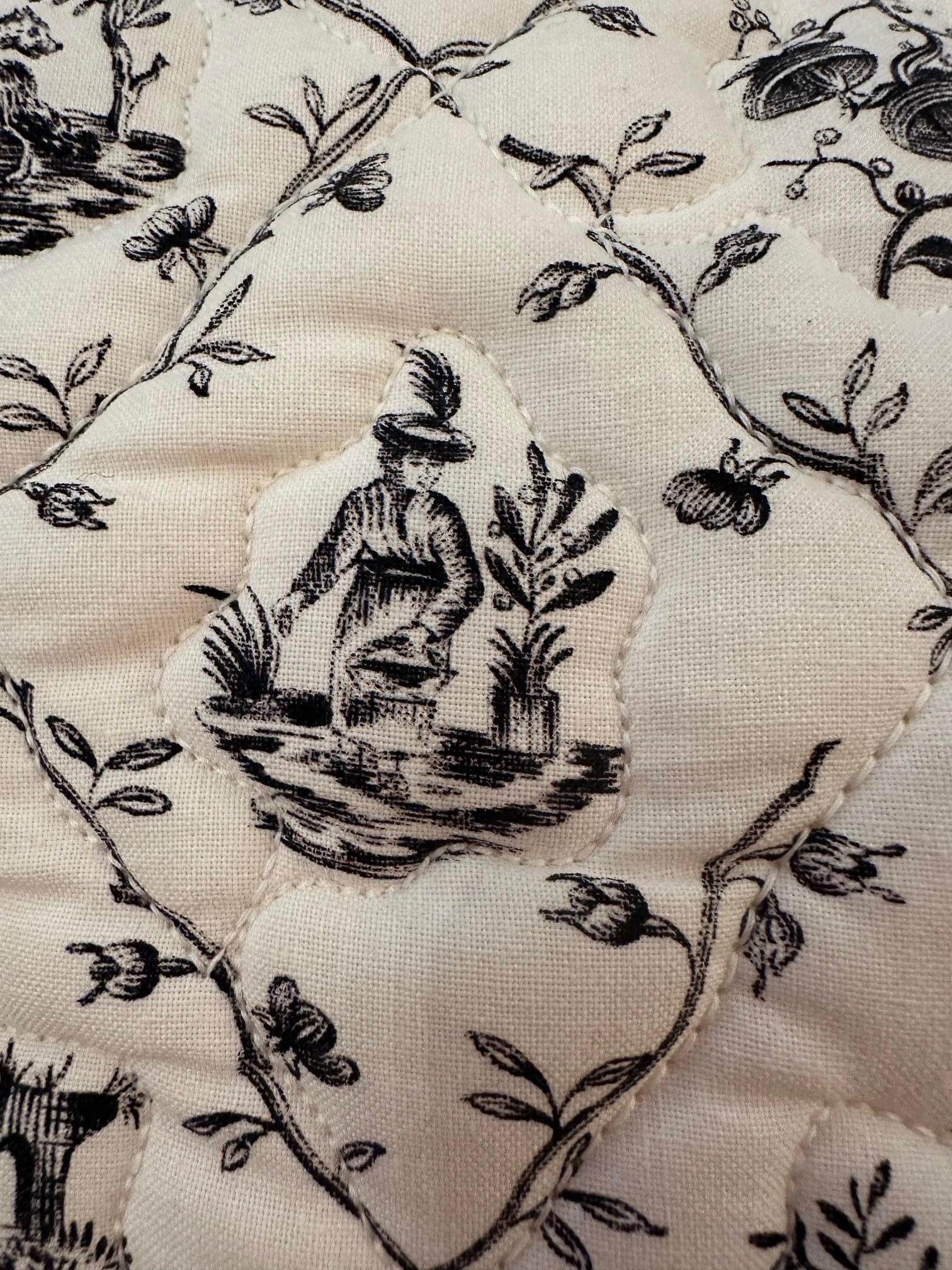Upholstery Inviting Black & White Quilted Toile Loveseat
