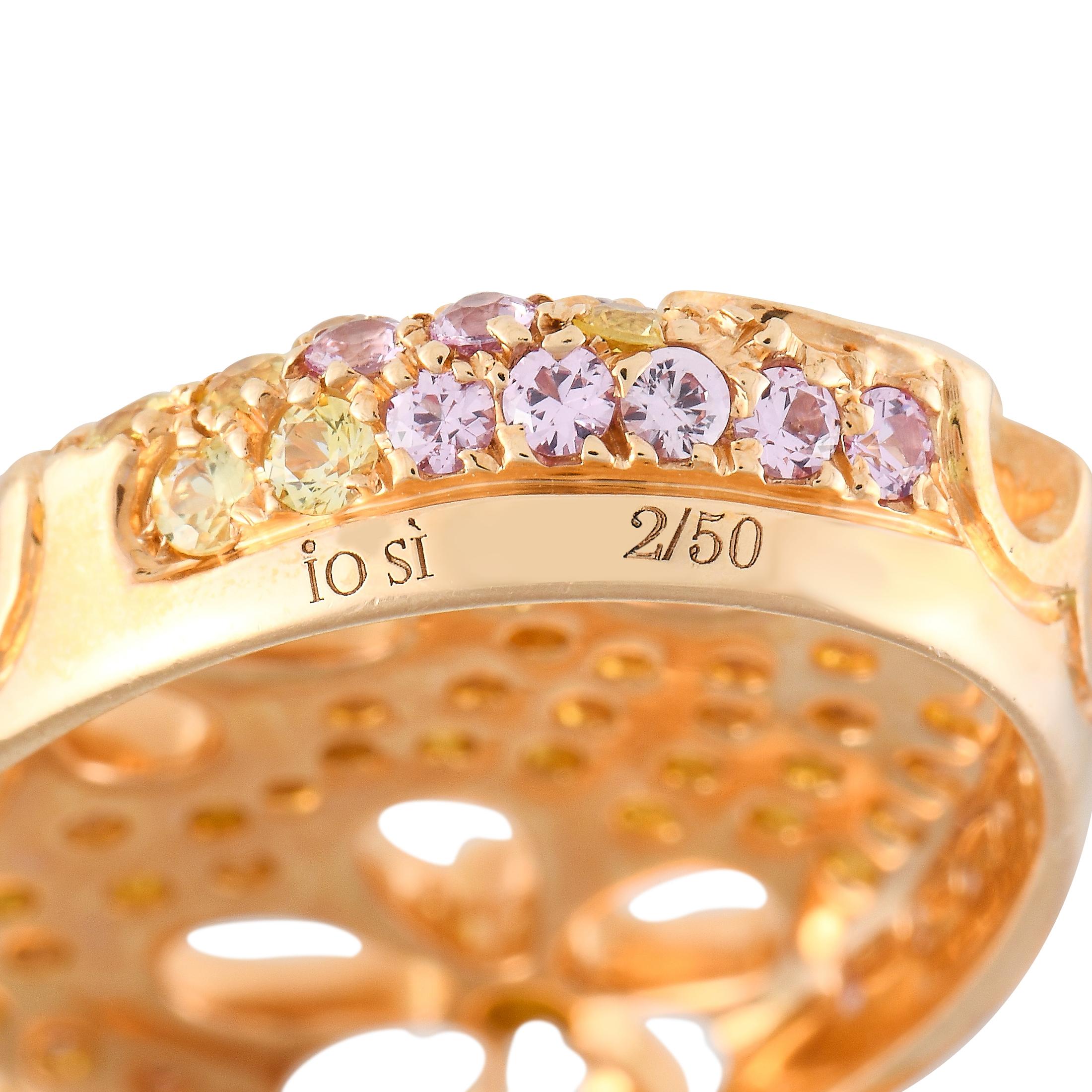 Round Cut Io Si 18Karat Rose Gold 0.19Carat Diamond and Sapphire Earrings For Sale