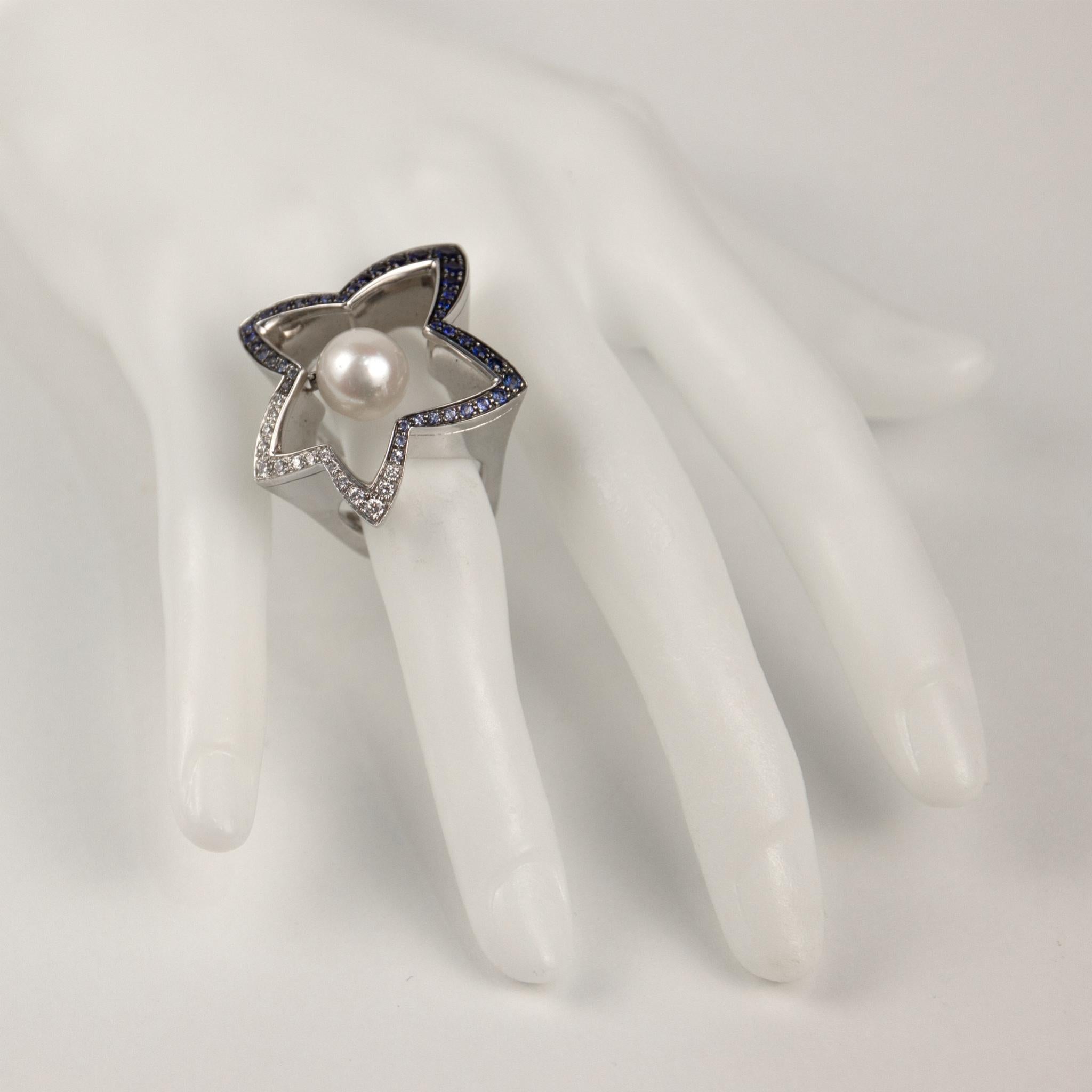 Brilliant Cut IO SI 18k White Gold 0.24 Diamond & Sapphire Ring For Sale