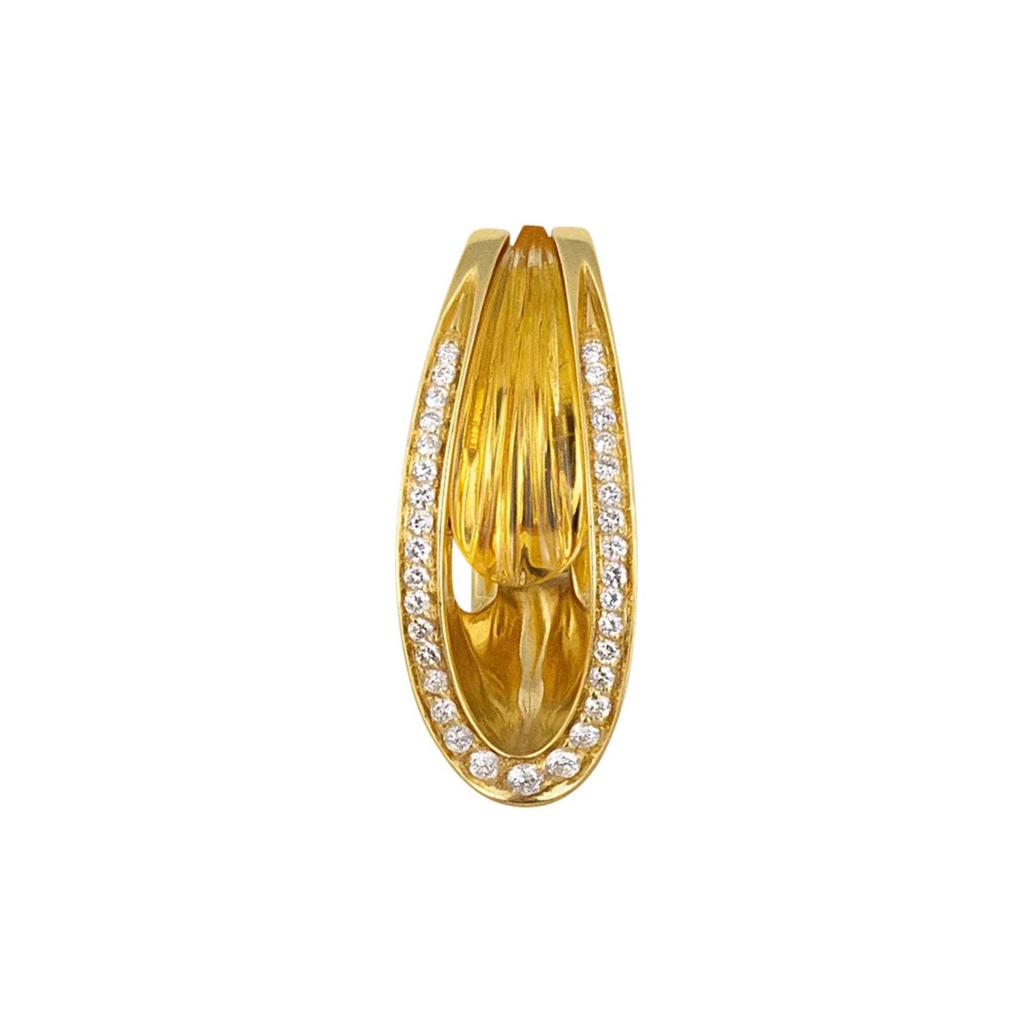 IO SI Boucles d'oreilles en or jaune 18 carats avec diamants et citrine
Diamant : 0,44ctw
Citrine : 1,10ctw
SKU : BLU01901
Prix de détail : 11 495,00