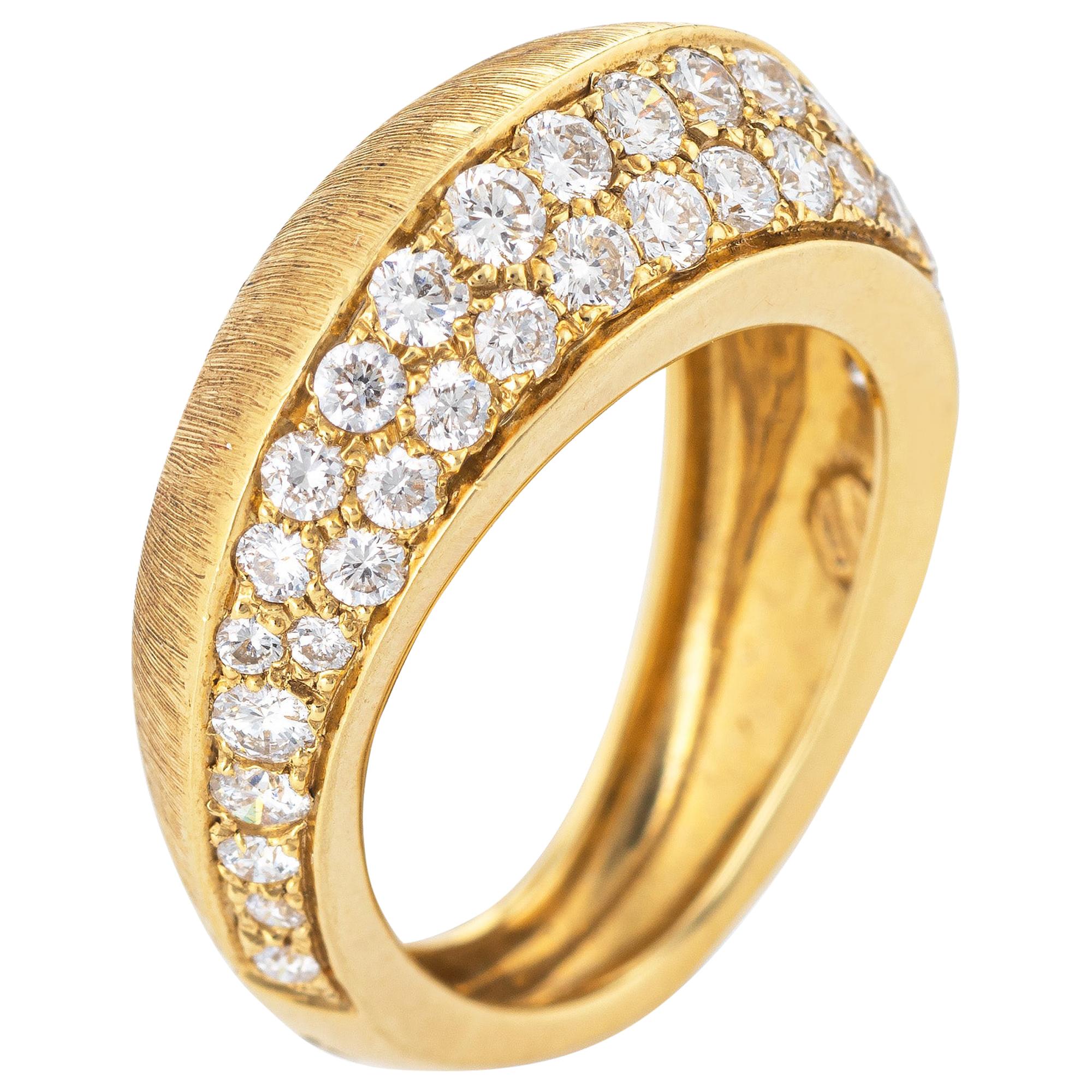 Io Si Diamond Pointed Band 1.24 Carat Limited Edition 3/50 18 Karat Gold Estate