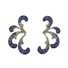 Io Si Gold Diamond Sapphire Earrings 3/50