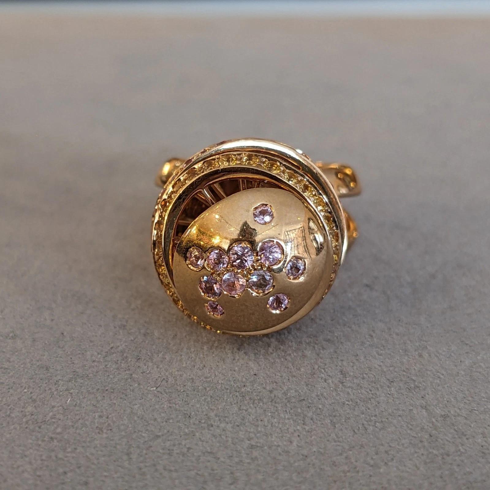iO Si Italien Rosa und gelber Saphir Kugel Ring in 18k Rose Gold im Angebot 5
