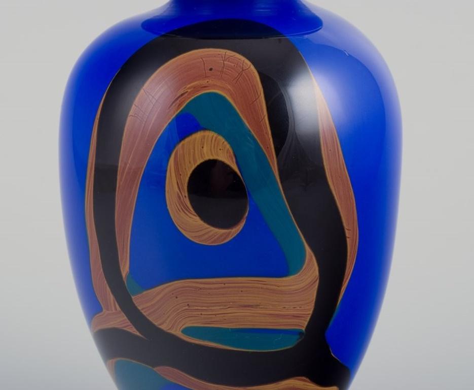 Vetro artistico Ioan Nemtoi. Vaso in vetro artistico fatto a mano. Fine del XX secolo. in vendita