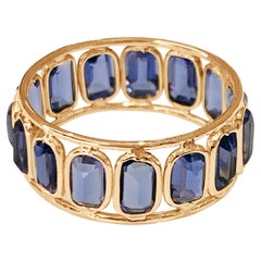 Iolite Baguette Ring in 18K Yellow Gold
