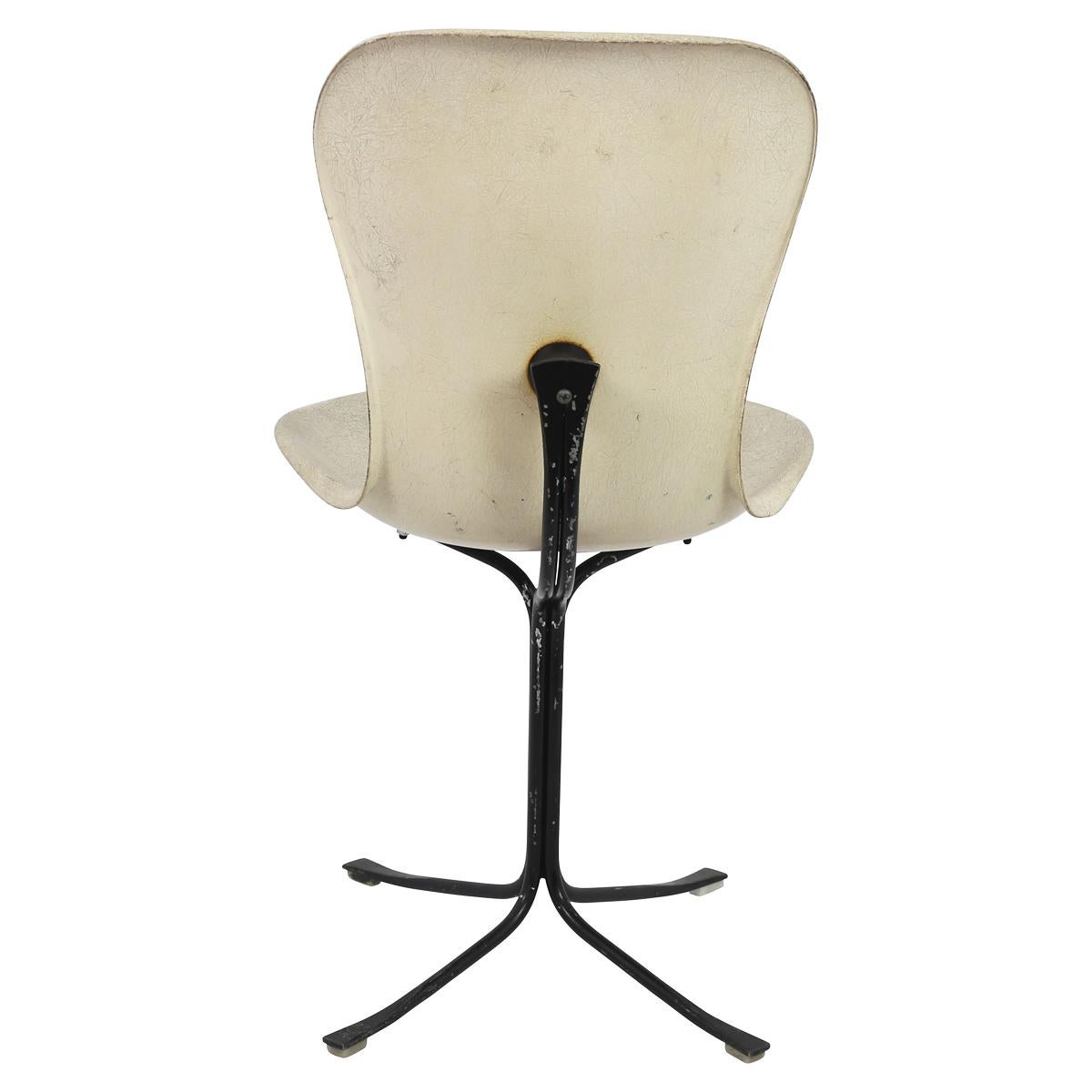 The Ion chair was originally designed for the Seattle Space Needle World’s Fair in 1962.