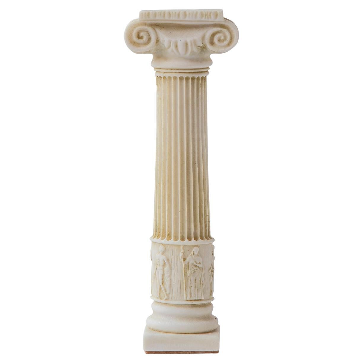 ischer Säulen-Kerzenständer mit Compressed Marmor pulverisiert Nr:2 im Angebot