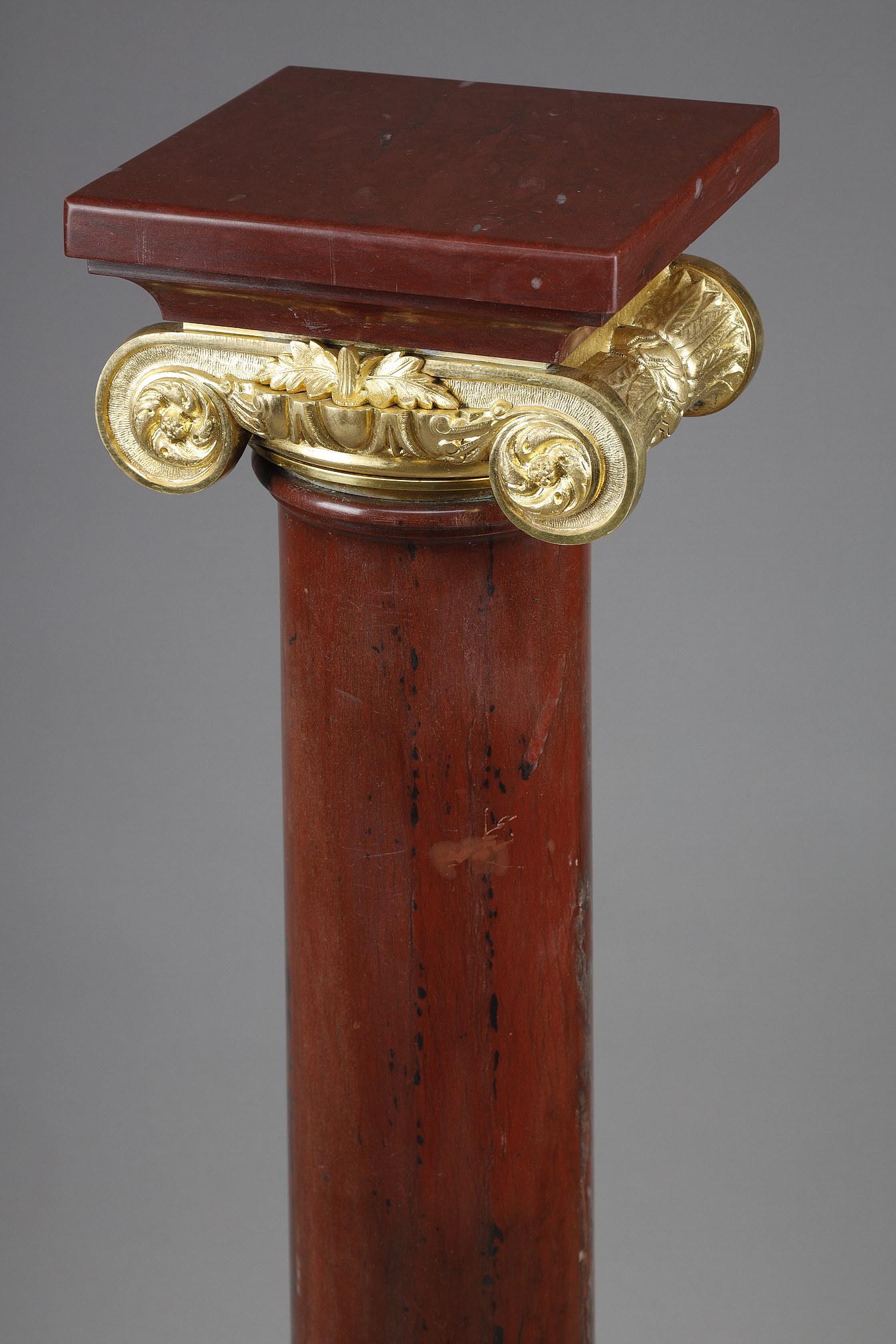 Ionic Column in Red Languedoc Marble and Gilt Bronze For Sale 5
