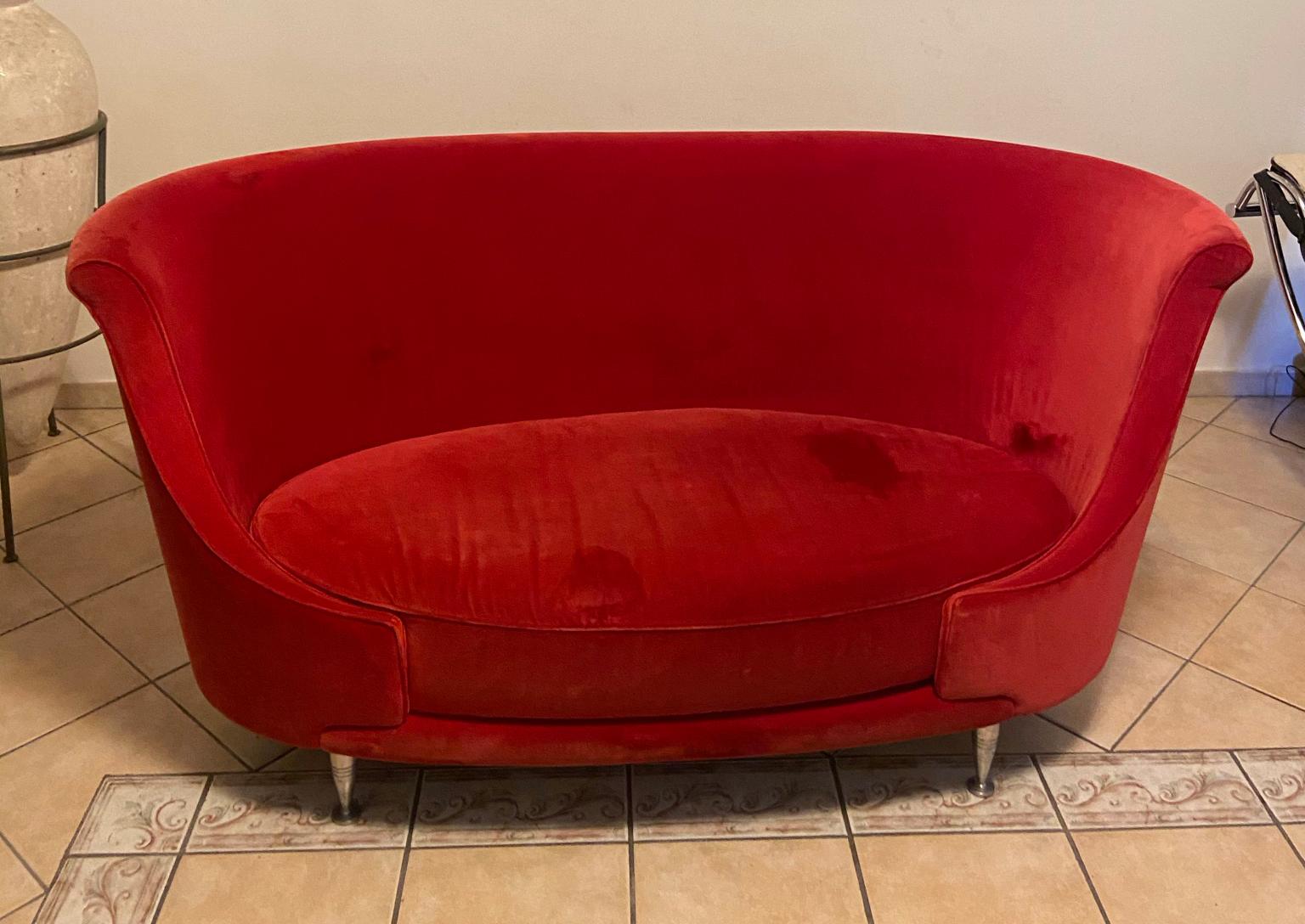 Italian Iosa Ghini for Moroso New Tone Red Oval Sofa