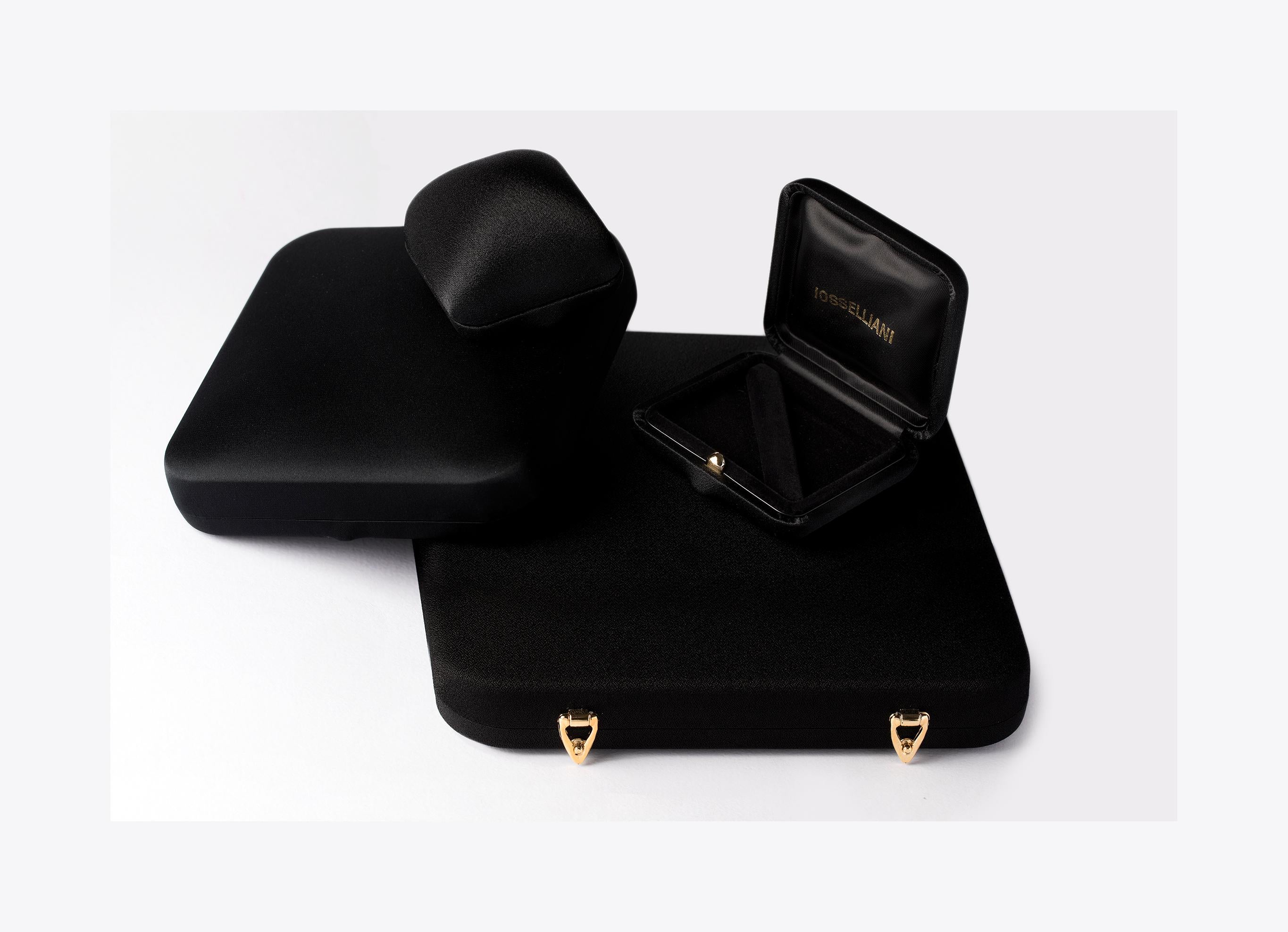 Contemporary Iosselliani 18 Karat Gold Dangling Drop Earrings For Sale