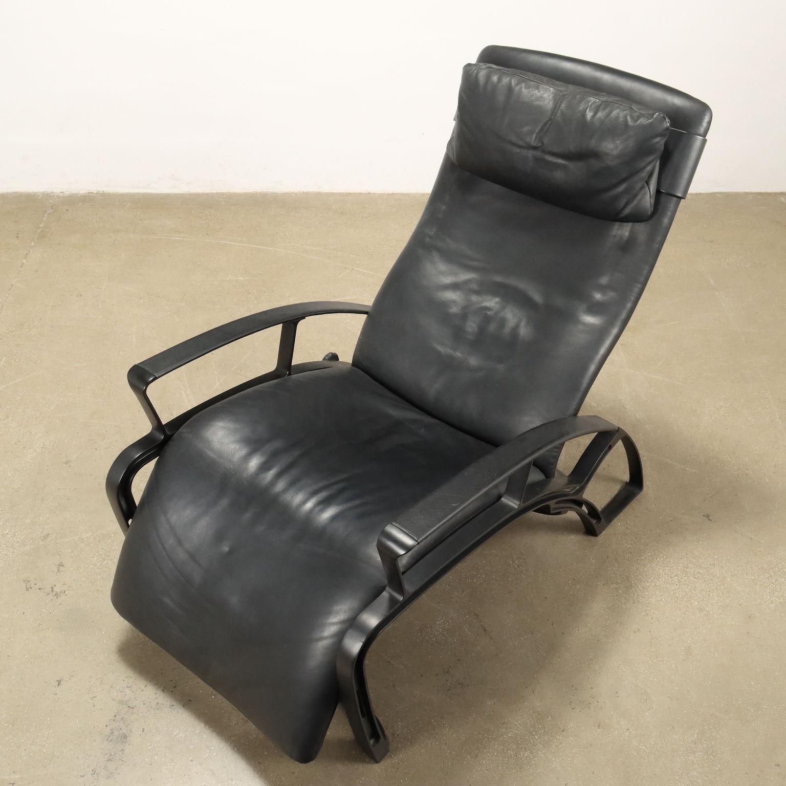 'IP 84 S'  leather Armchair by Ferdinand A. Porsche for Poltrona Frau 1980s 3