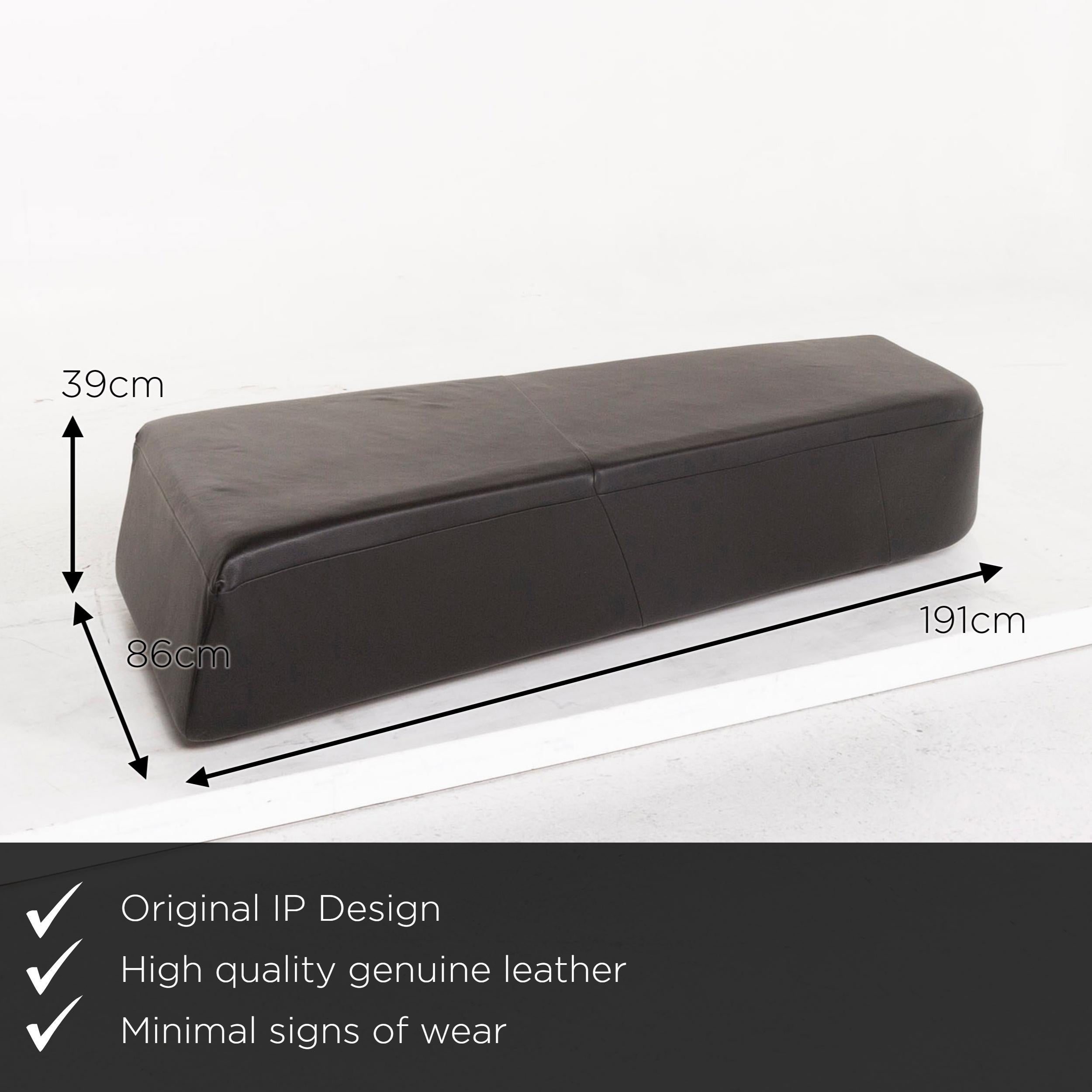 Modern IP Design Drift Leather Sofa Set Black 1 Corner Sofa 1 Stool