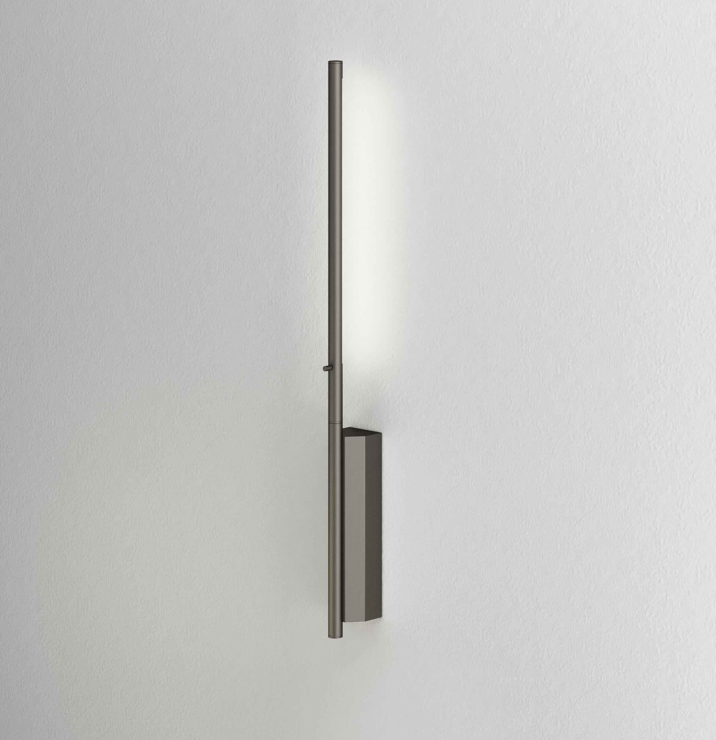 IP Link 580 Satin Graphite wall light by Emilie Cathelineau
Dimensions: D4.5 x W5 X H58 cm
Materials: Solid brass, Satin Graphite, LED, Polycarbonate.
Others finishes and dimensions are available.

All our lamps can be wired according to each