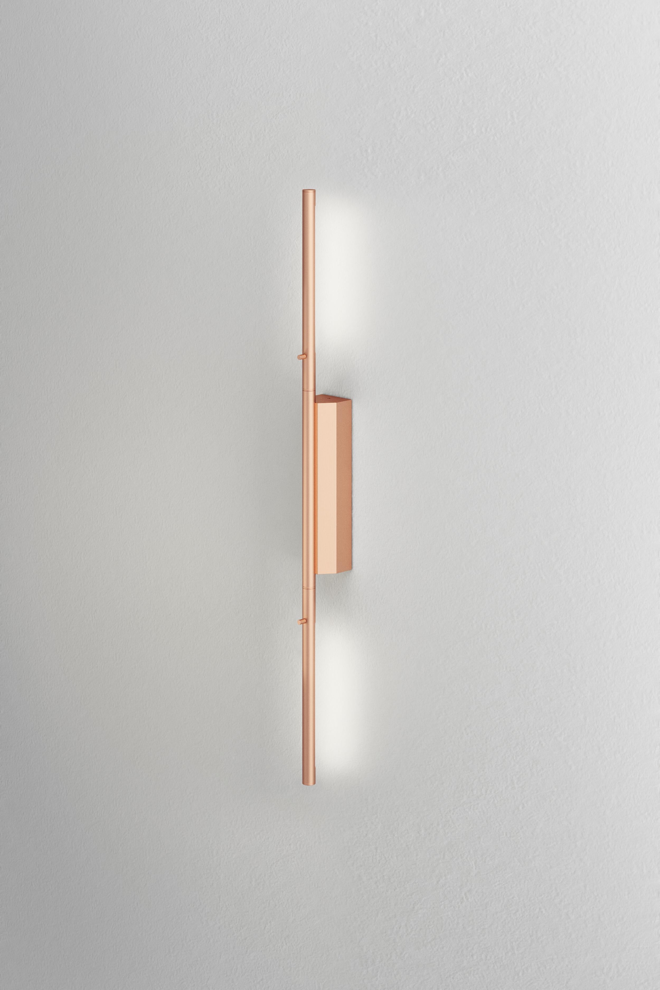 IP link double 610 satin graphite wall light by Emilie Cathelineau
Dimensions: D 4.5 x W 5 X H 61 cm
Materials: solid brass, satin copper, led, polycarbonate.
Others finishes and dimensions are available.

All our lamps can be wired according