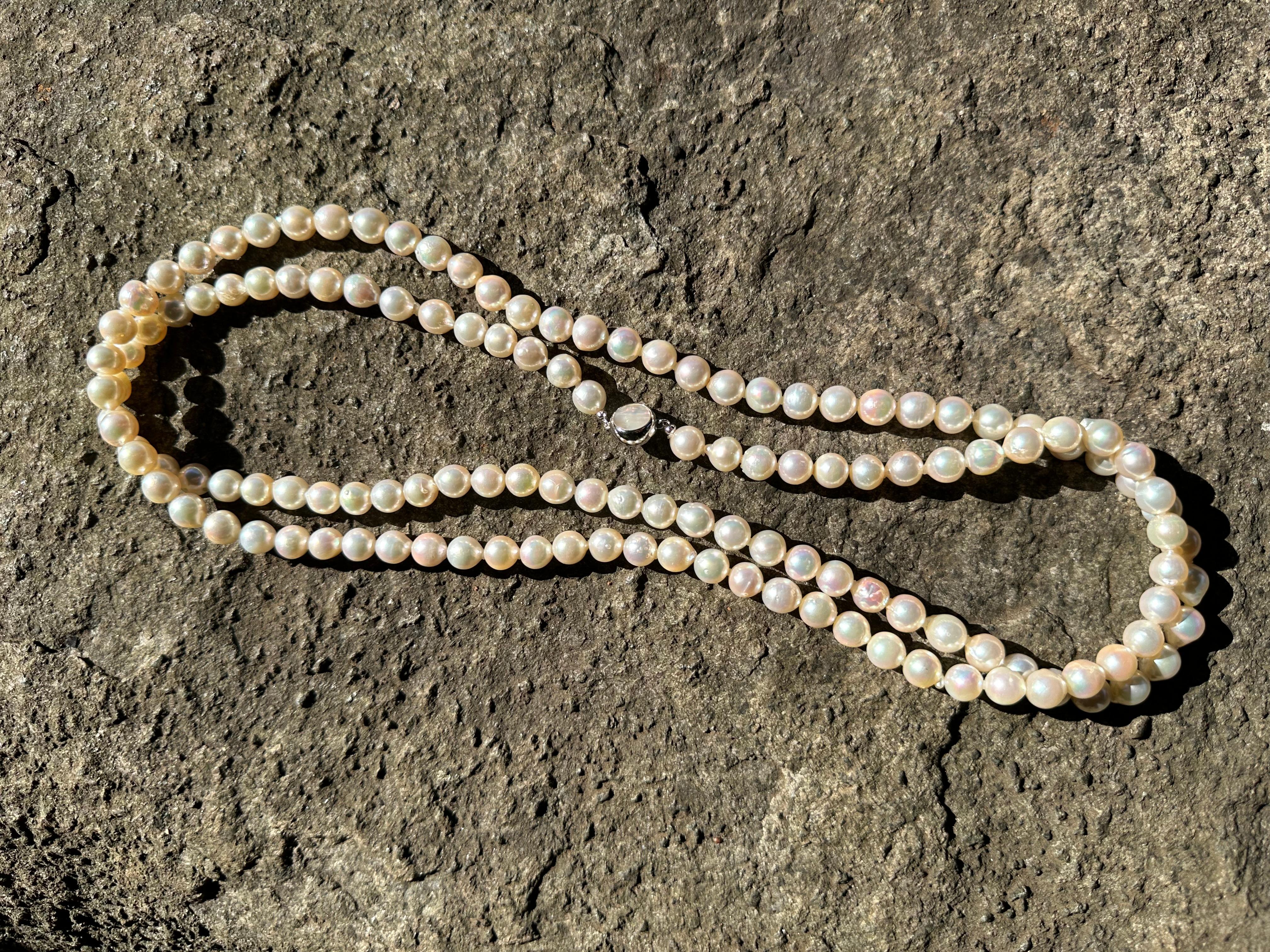 IRIS PARURE, Akoya Pearl 9.00mm×134 Necklace, Non Colored & Non Bleached Pearl For Sale 3