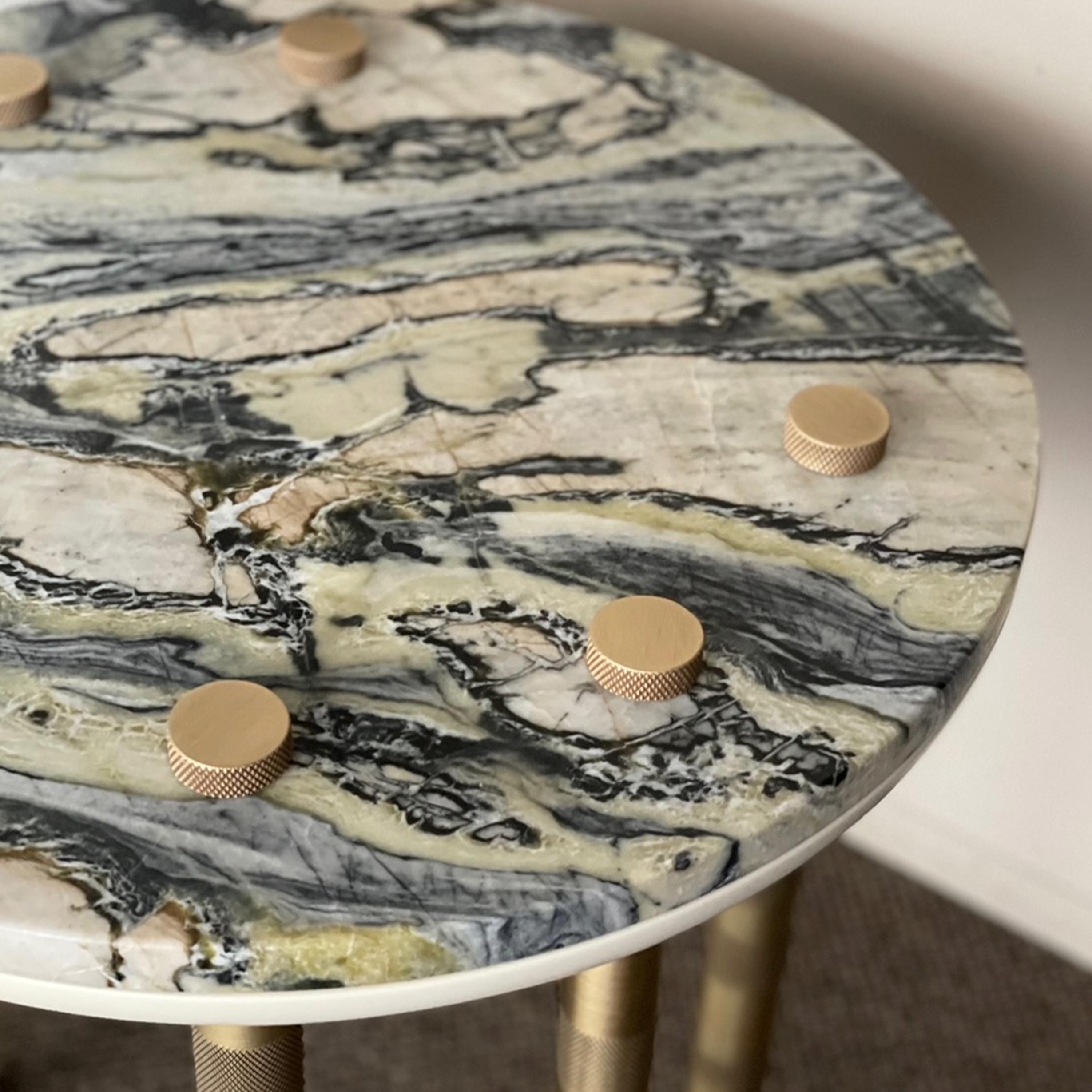 Autre Table d'appoint en laiton et marbre Ipanema par DUISTT en vente