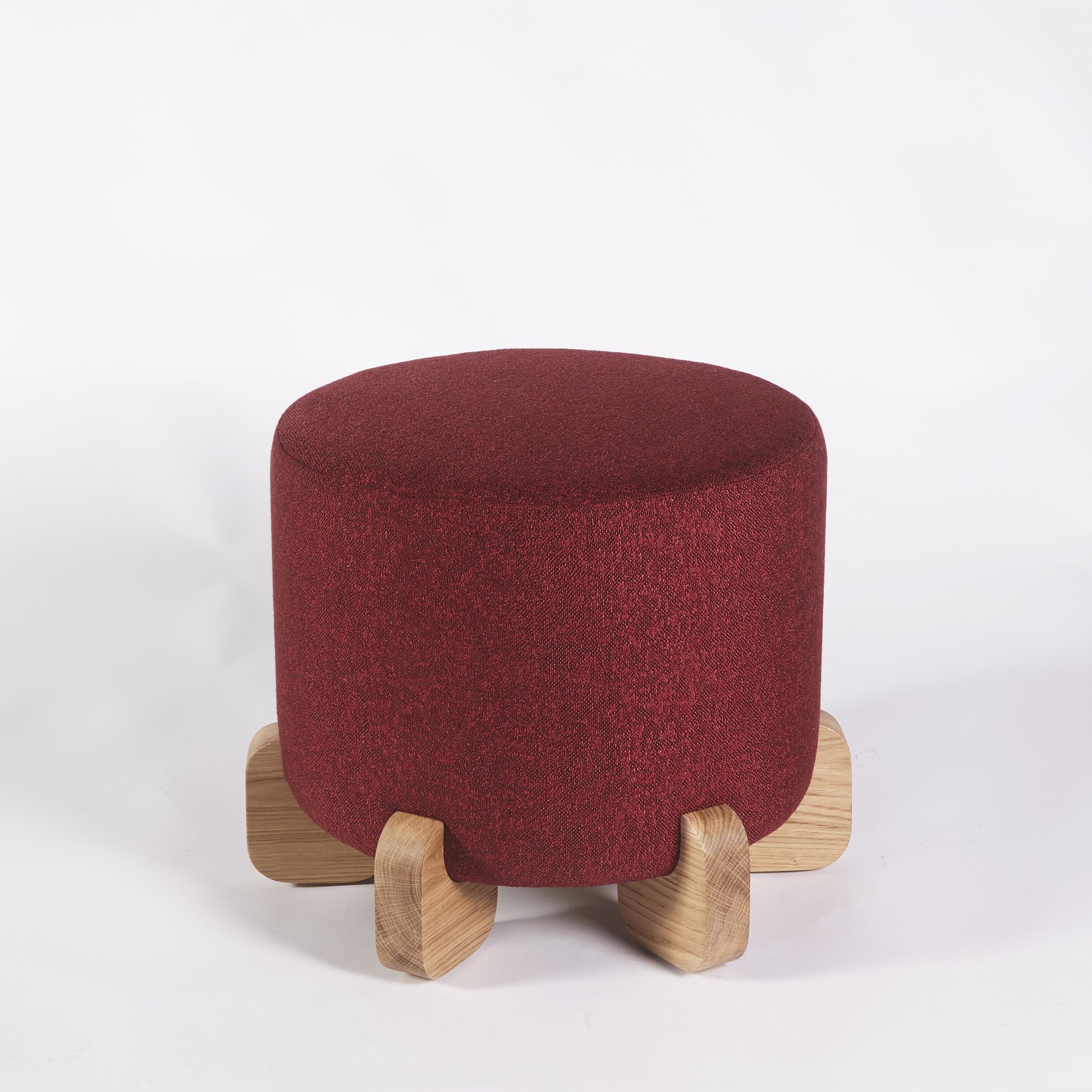 Ipanema Stool, Natural Oak Feet by Duistt

Following the Ipanema series that refers to the imagination of the well-known sidewalk in Rio de Janeiro. The Ipanema Stools, come in two versions upholstered in a deep red woven fabric, but with two