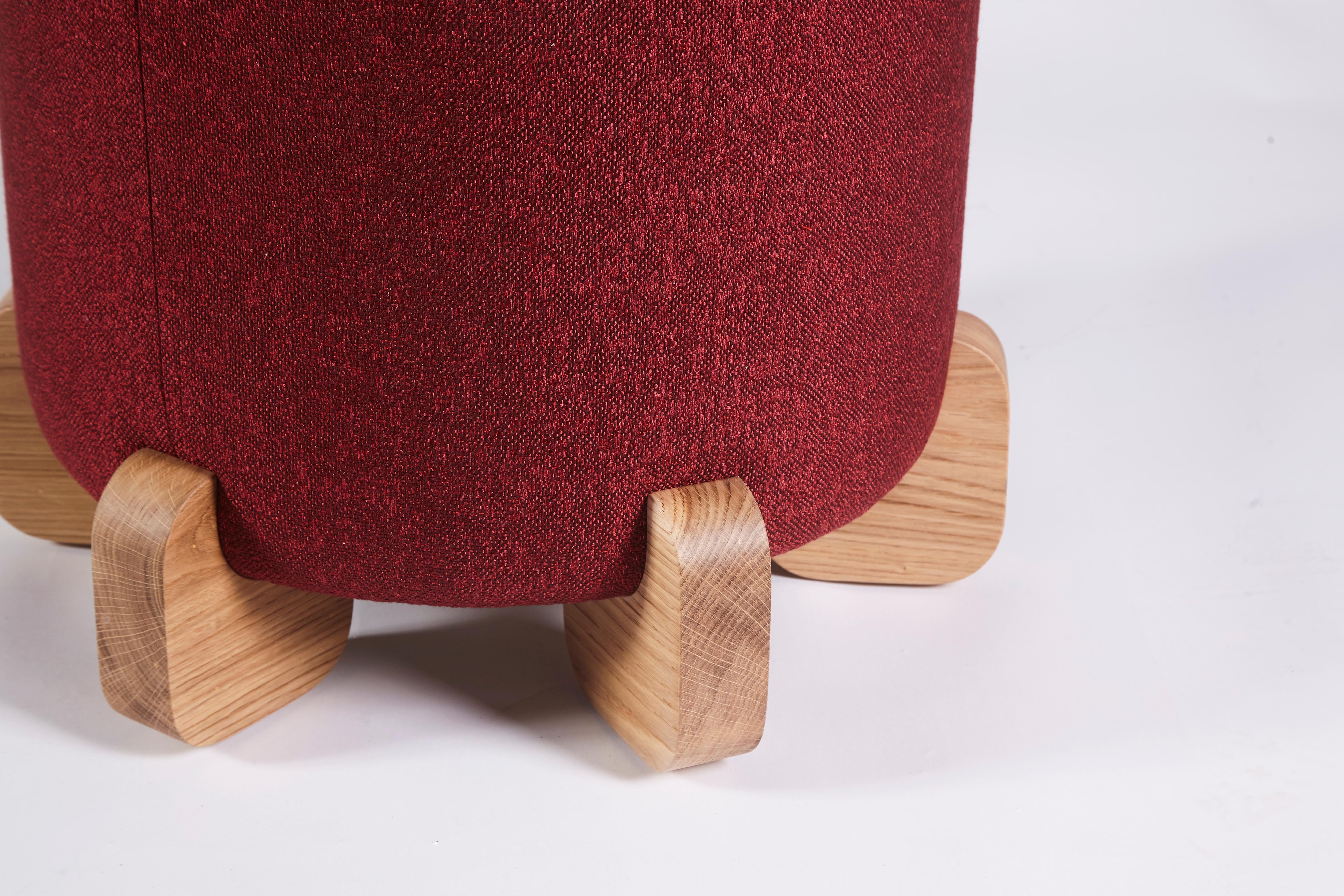 Portugais Tabouret Ipanema, pieds en chêne naturel par Duistt en vente