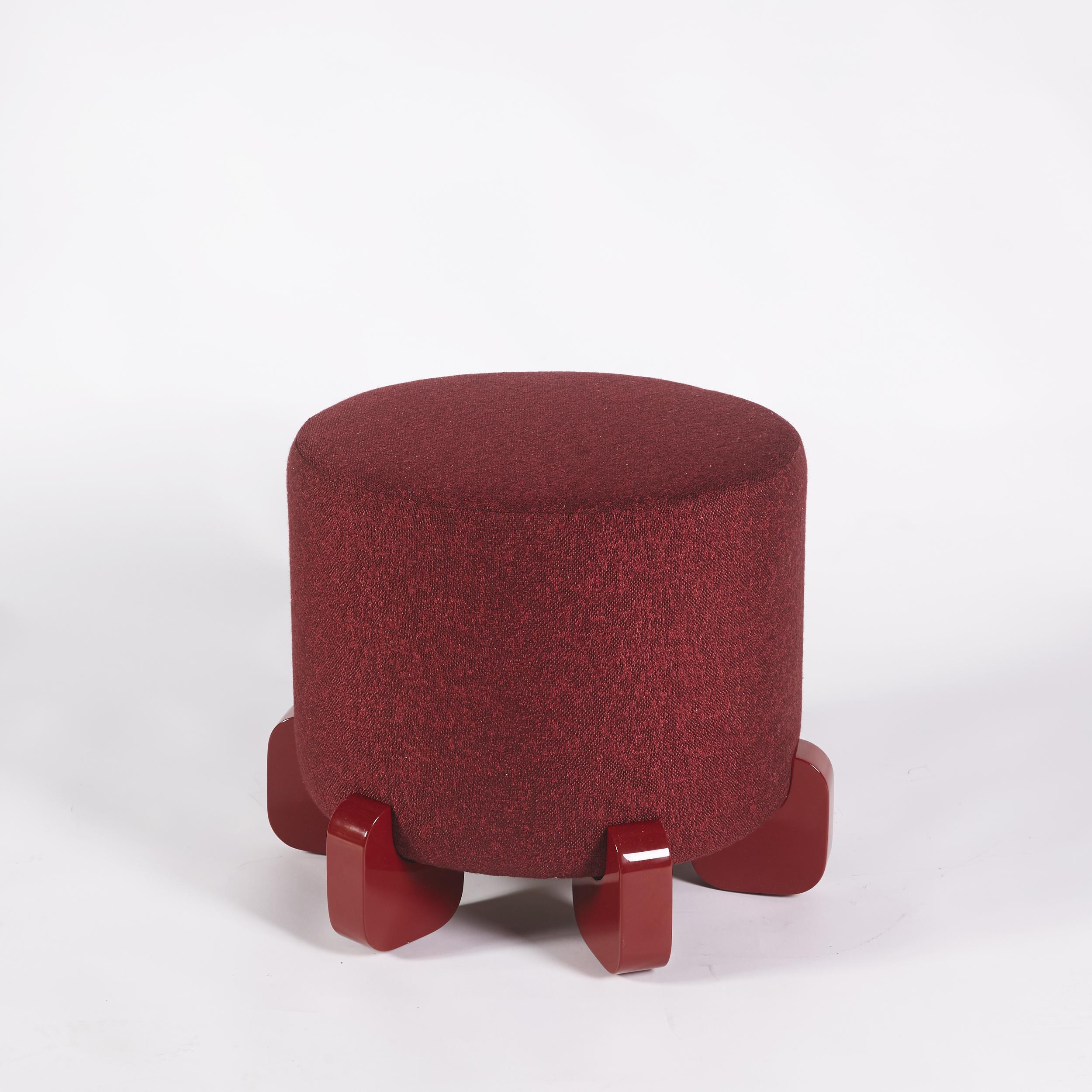 Ipanema Stool, Wood Lacquered Feet by Duistt

Following the Ipanema series that refers to the imagination of the well-known sidewalk in Rio de Janeiro. The Ipanema Stools, come in two versions upholstered in a deep red woven fabric, but with two