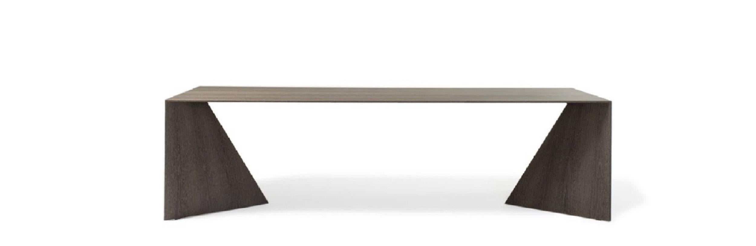 Iperbole Table In New Condition For Sale In Munich, Bavaria