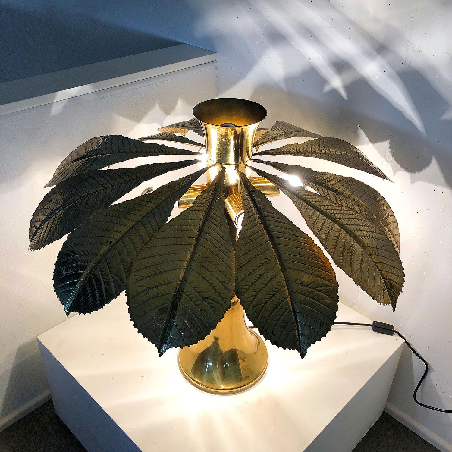 Late 20th Century Ippocastano (Chestnut) Brass Lamp by Carlo Giorgi for Bottega Gadda, Milano For Sale