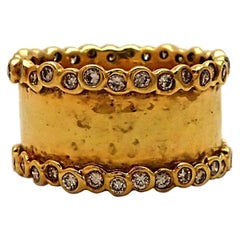 Ippolita 18 Karat Yellow Gold and Diamond Hammered Ring