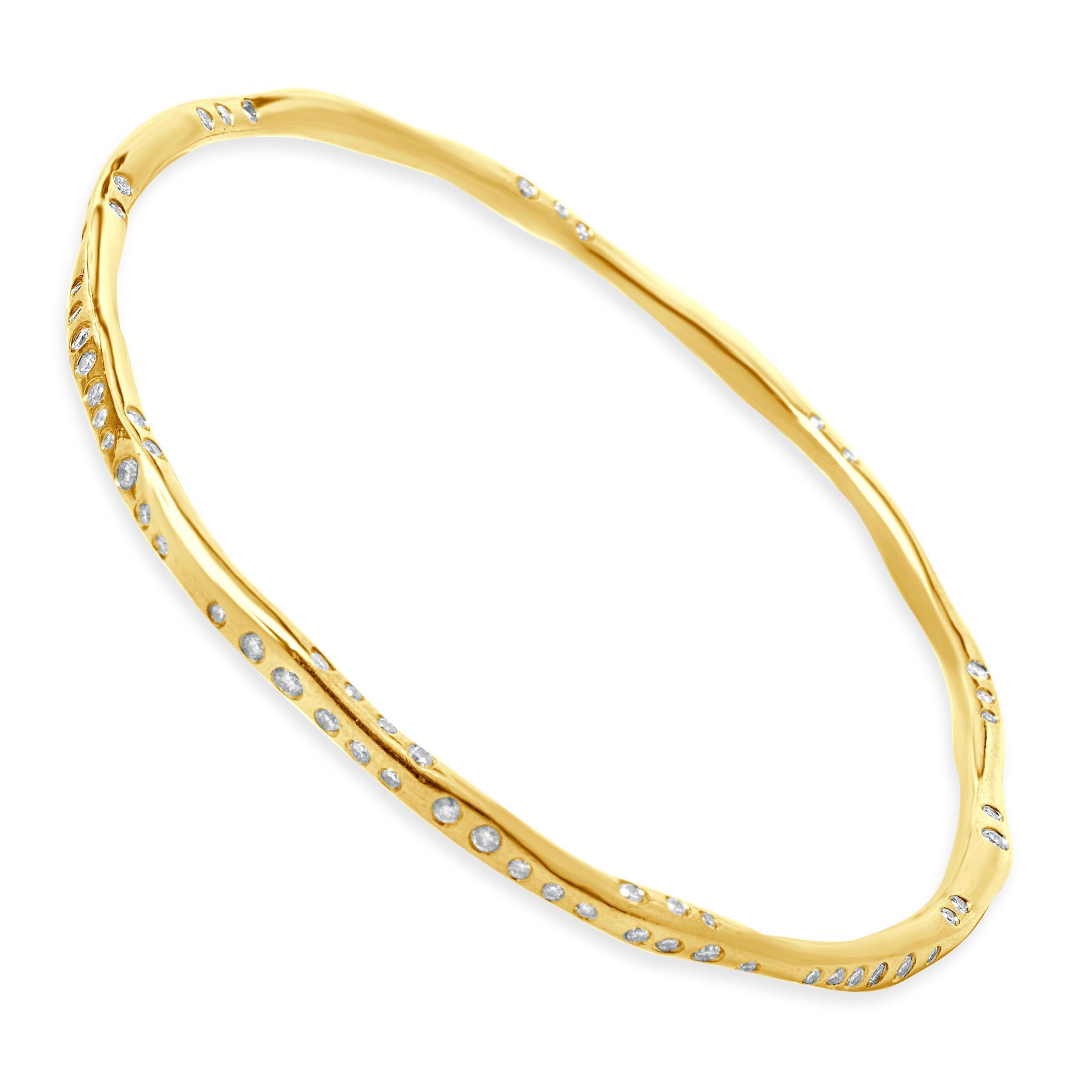 Round Cut Ippolita 18 Karat Yellow Gold Stardust Devine Diamond Bangle Bracelet