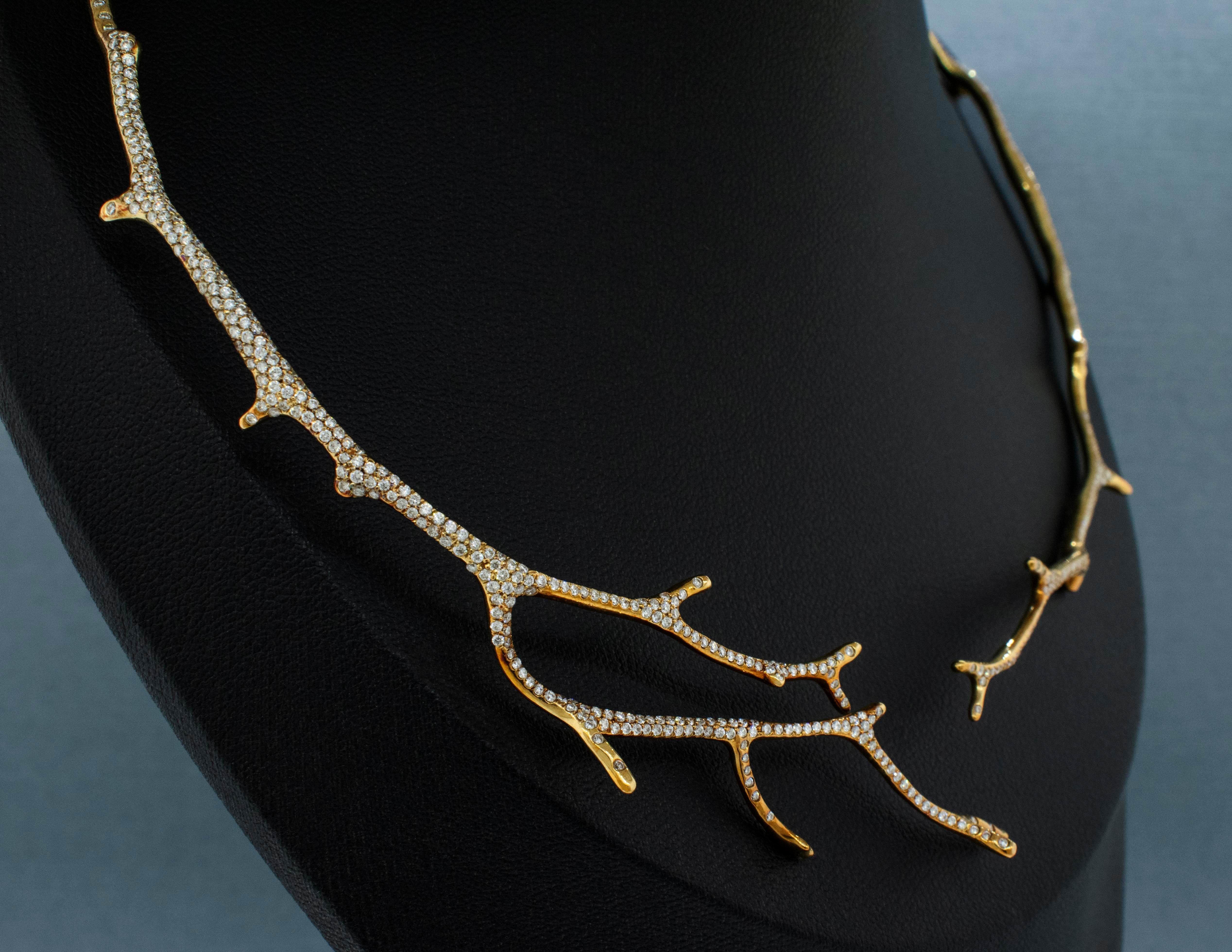 Brilliant Cut Ippolita 18K Yellow Gold Diamond Hinged Collar Necklace For Sale