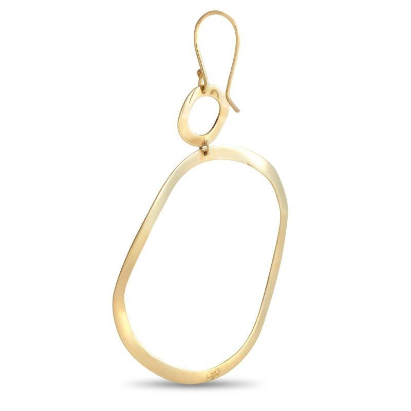 These 18K yellow gold beauties will give any ensemble a cool finish. The Ippolita Snowman Drop Earrings feature two flat and open discs with an organic silhouette. The larger flat and open disc drops from the smaller open disc that's connected to a