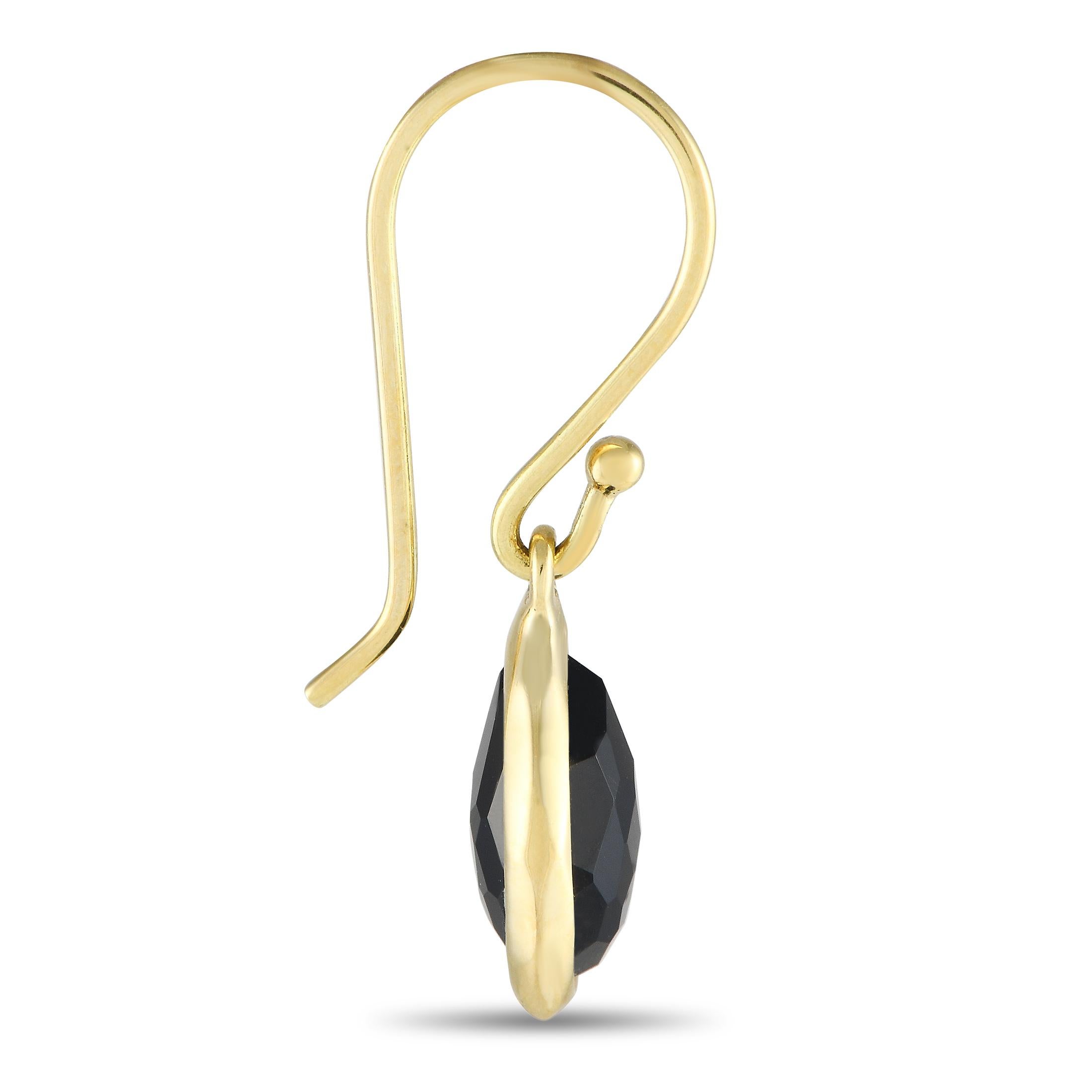 There’s something decidedly elegant about these classic Ippolita earrings. A singular pear-shaped Onyx stone contrasts beautifully against a simple 18K Yellow Gold setting on these exquisitely crafted earrings, which measure 0.90” long and 0.25”