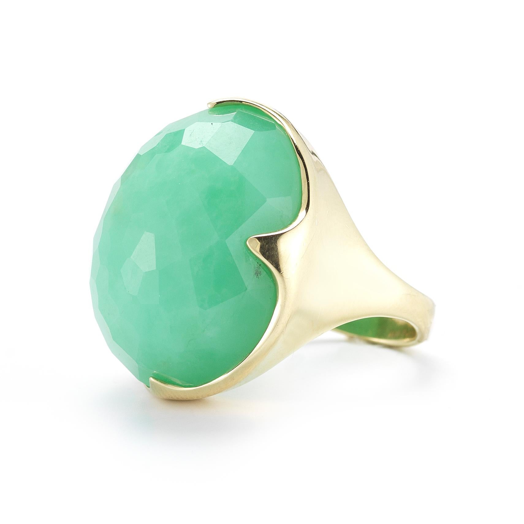 Ippolita 18 Karat Yellow Gold Rock Candy Chrysoprase Large Oval Cocktail Ring

A faceted large scale oval chrysoprase is mounted in 18 karat yellow gold, signed Ippolita. RIng size 7.