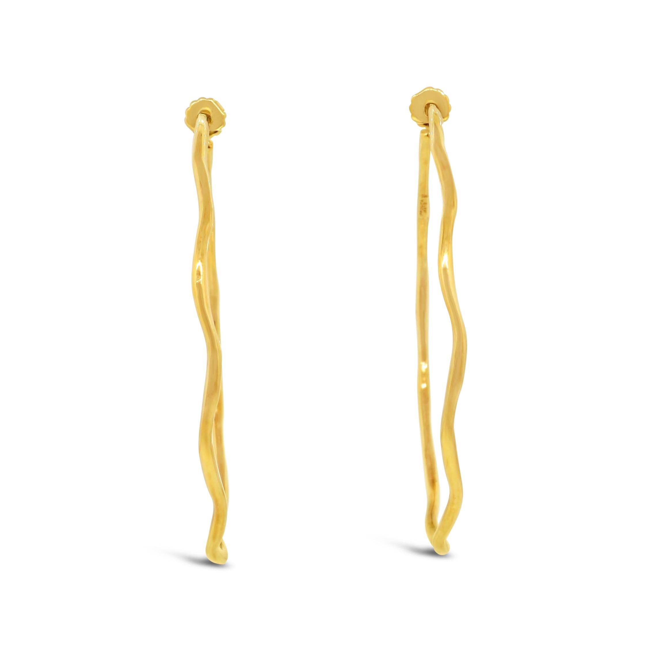 Ippolita Classico Squiggle Hoop in 18k Yellow Gold In Good Condition In New York, NY