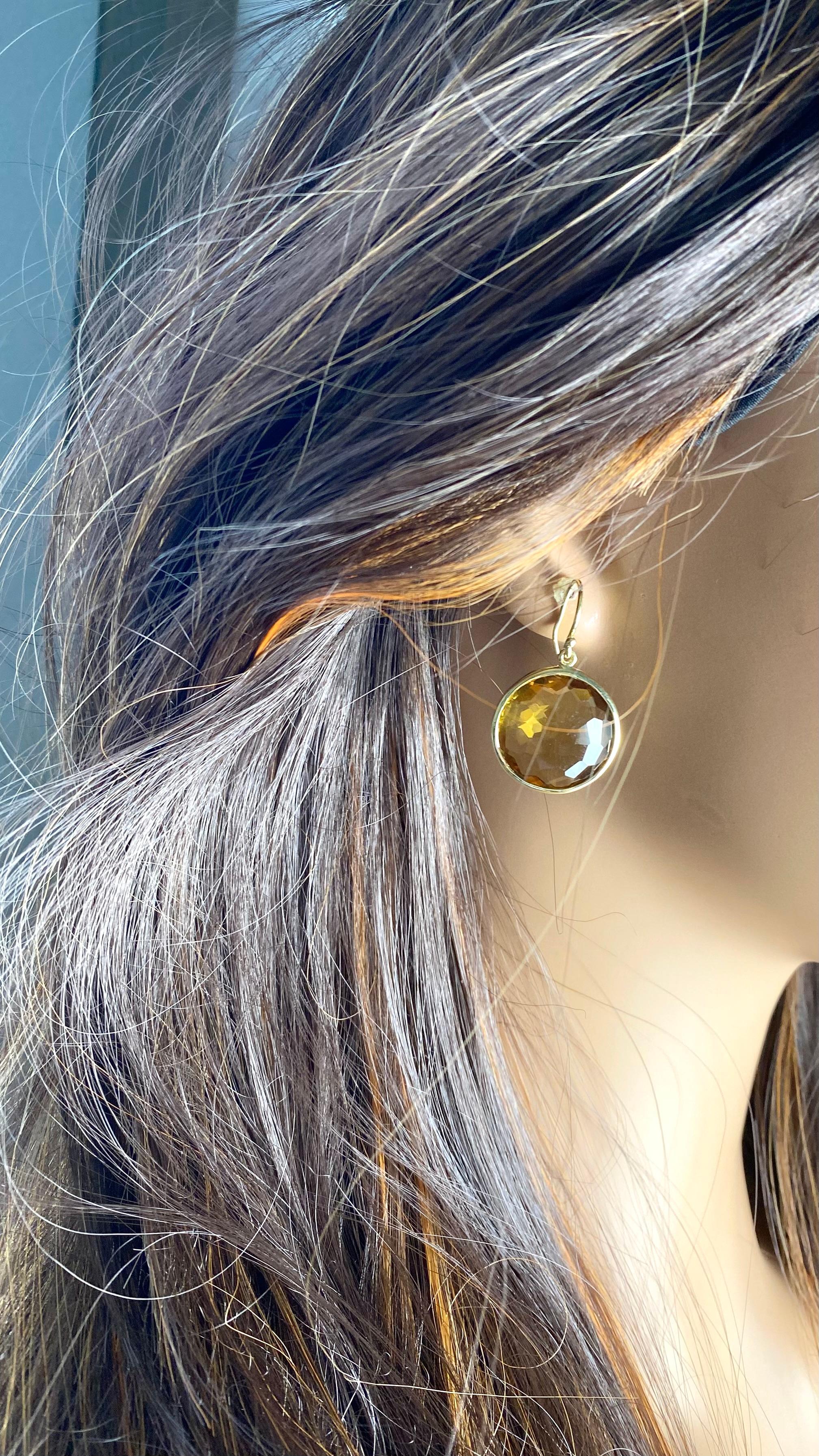 Ippolita Lollipop Collection 18k Gold Hoop Earrings Two Large Citrine Gemstones In Good Condition In New York, NY