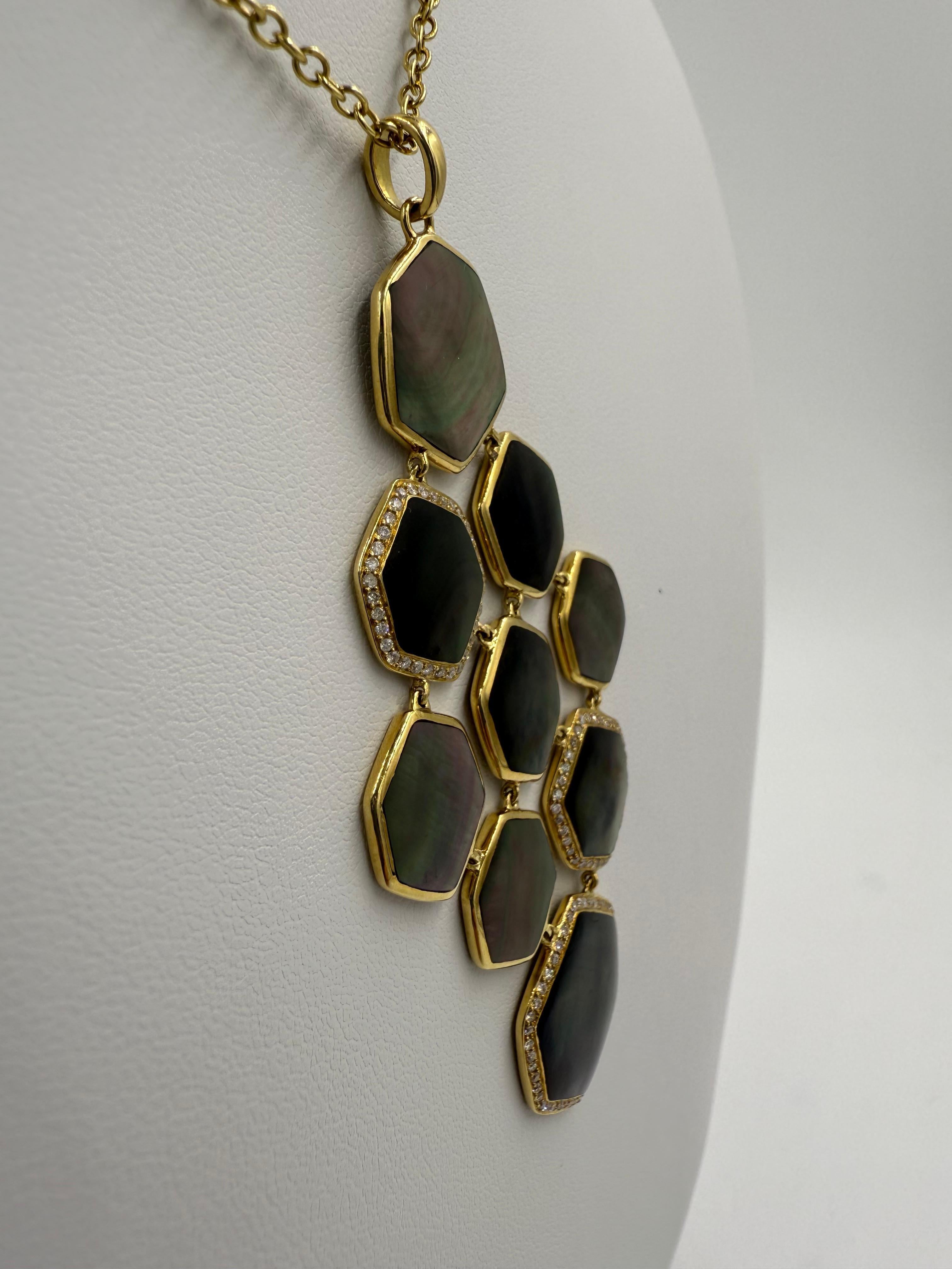 Ippolita Collier à pendentifs réversibles en or jaune, nacre et diamants en vente 2