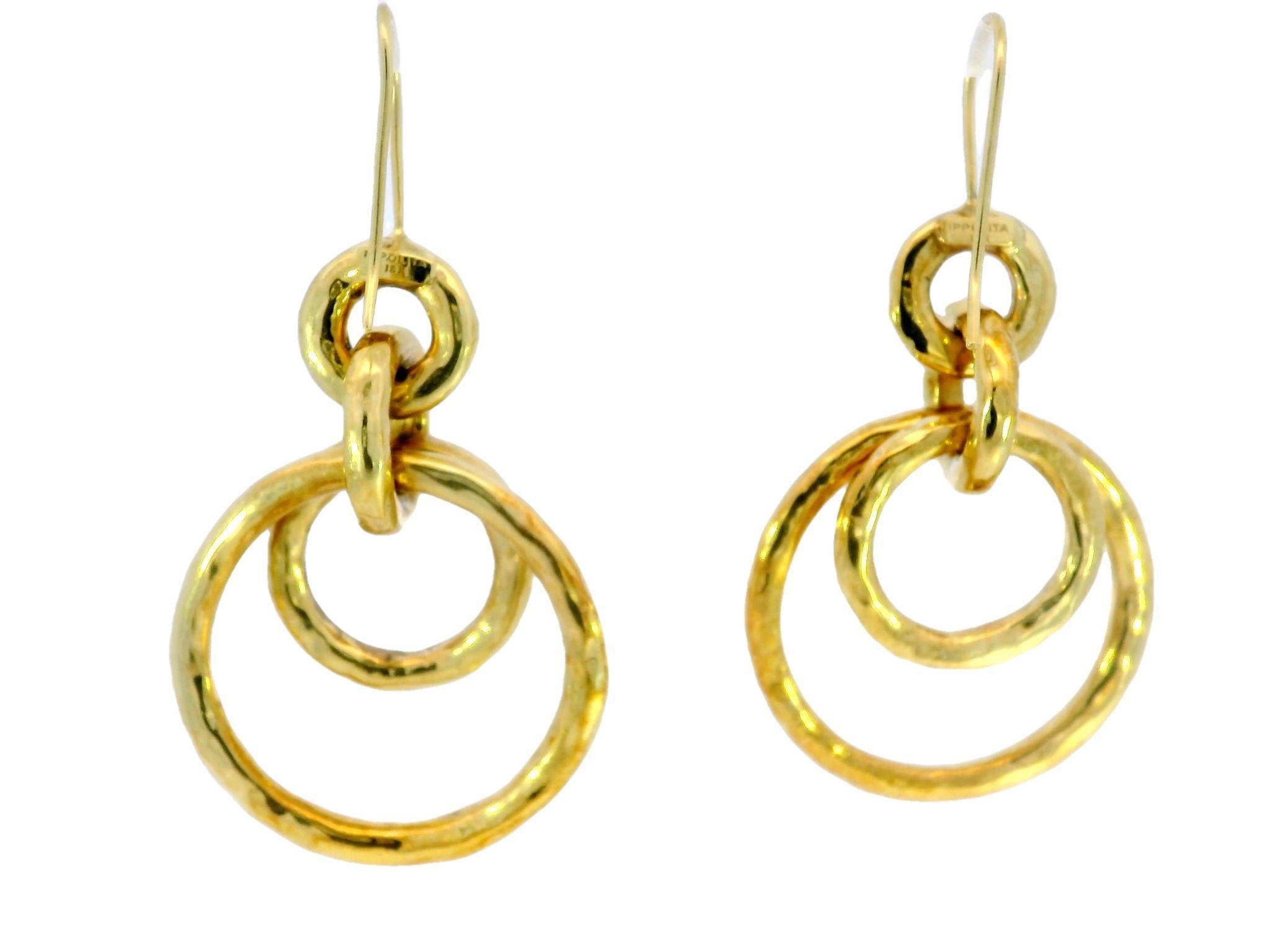Modern IPPOLITA Classico Puffy Hammered Jet Set Earrings in 18K Yellow Gold