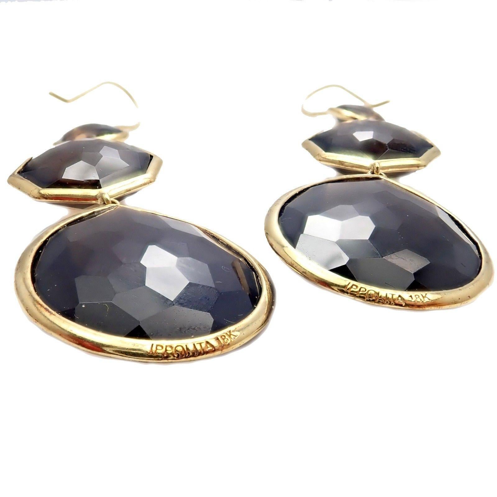 18k Yellow Gold Rock Candy Extra Large Smoky Quartz Drop Yellow Gold Earrings by Ippolita. 
With Smoky Quartz Stone Sizes
2 - 18mm x 24mm
2 - 15mm x 15mm
2 - 9mm x 9mm
Details: 
Measurements: 22mm x 75mm
Weight: 18.7 grams
Stamped Hallmarks: