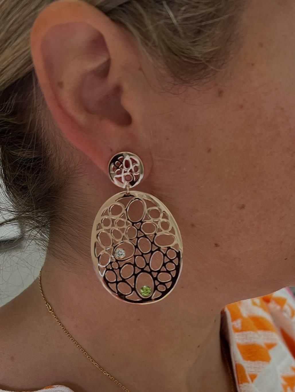 Ippolita Rose Digital Lace Double Drop Natural Diamond & Peridot Earrings In Excellent Condition For Sale In  Baltimore, MD