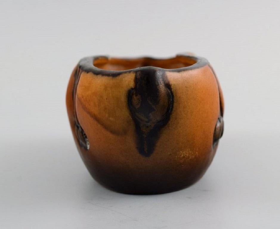 Early 20th Century Ipsen's, Denmark, Art Nouveau Lidded Jar and Bowl in Hand-Painted Ceramics For Sale