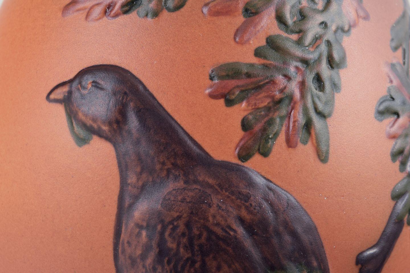 Ipsens, Denmark. Ceramic vase with motif of bird on branch. 1930s In Excellent Condition For Sale In København, Copenhagen