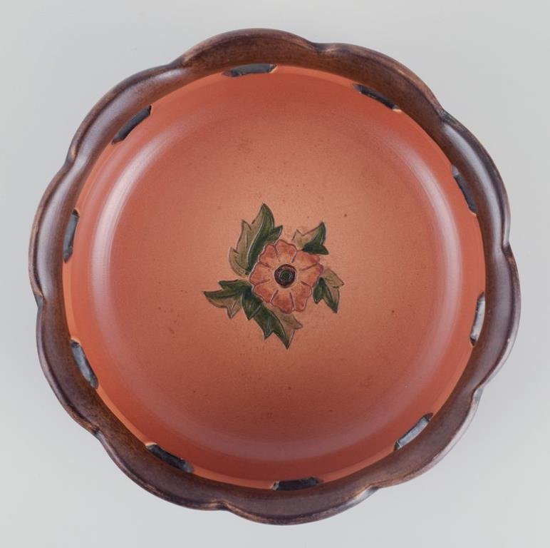 Danish Ipsen's Denmark. Large ceramic bowl with openwork rim. 1920s/30s For Sale