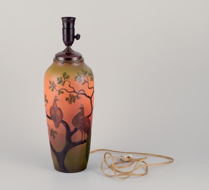 Ipsens, Denmark. Large table lamp in ceramic with a motif of peacocks For Sale 2