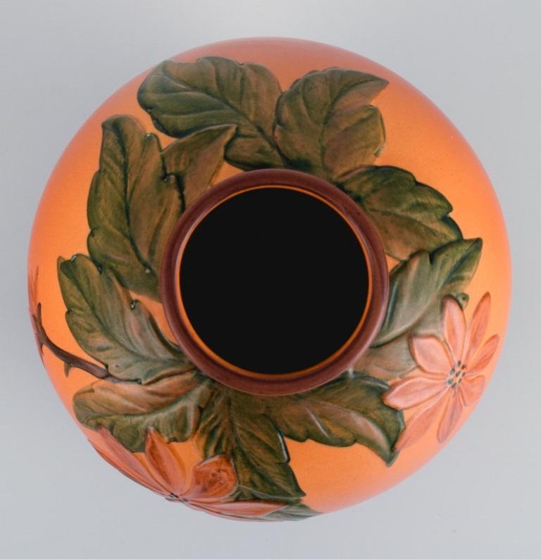Ipsens, Denmark, Round Ceramic Vase, Glaze in Orange and Green Tones, 1920/30s In Excellent Condition For Sale In Copenhagen, DK