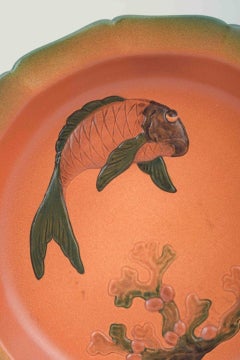 Ipsens Enke. Large ceramic dish with relief decoration of fish and coral